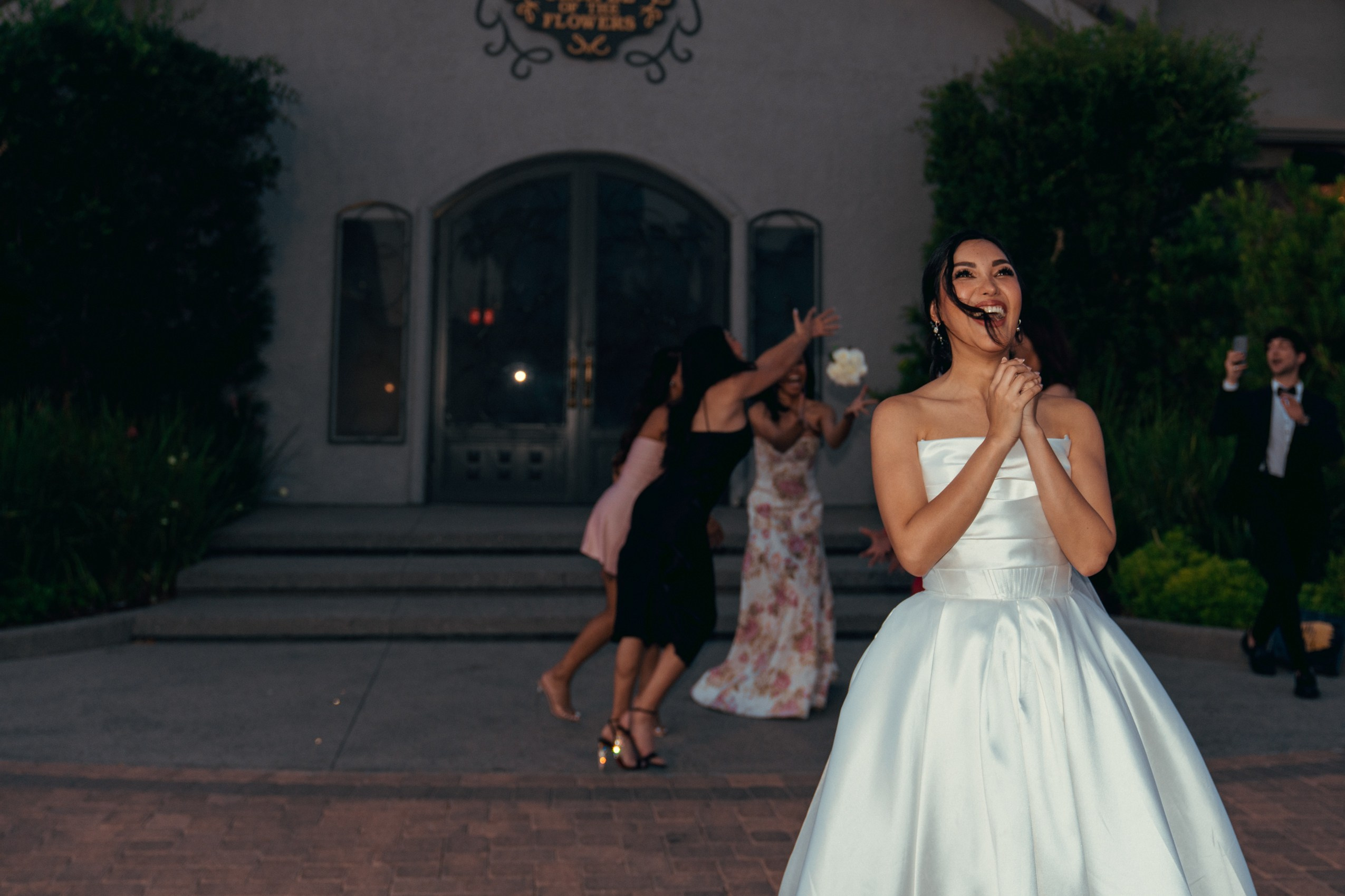 Anjeli&Asher. Wedding & elopement photographer Viktoriya Kravtsov. Las Vegas