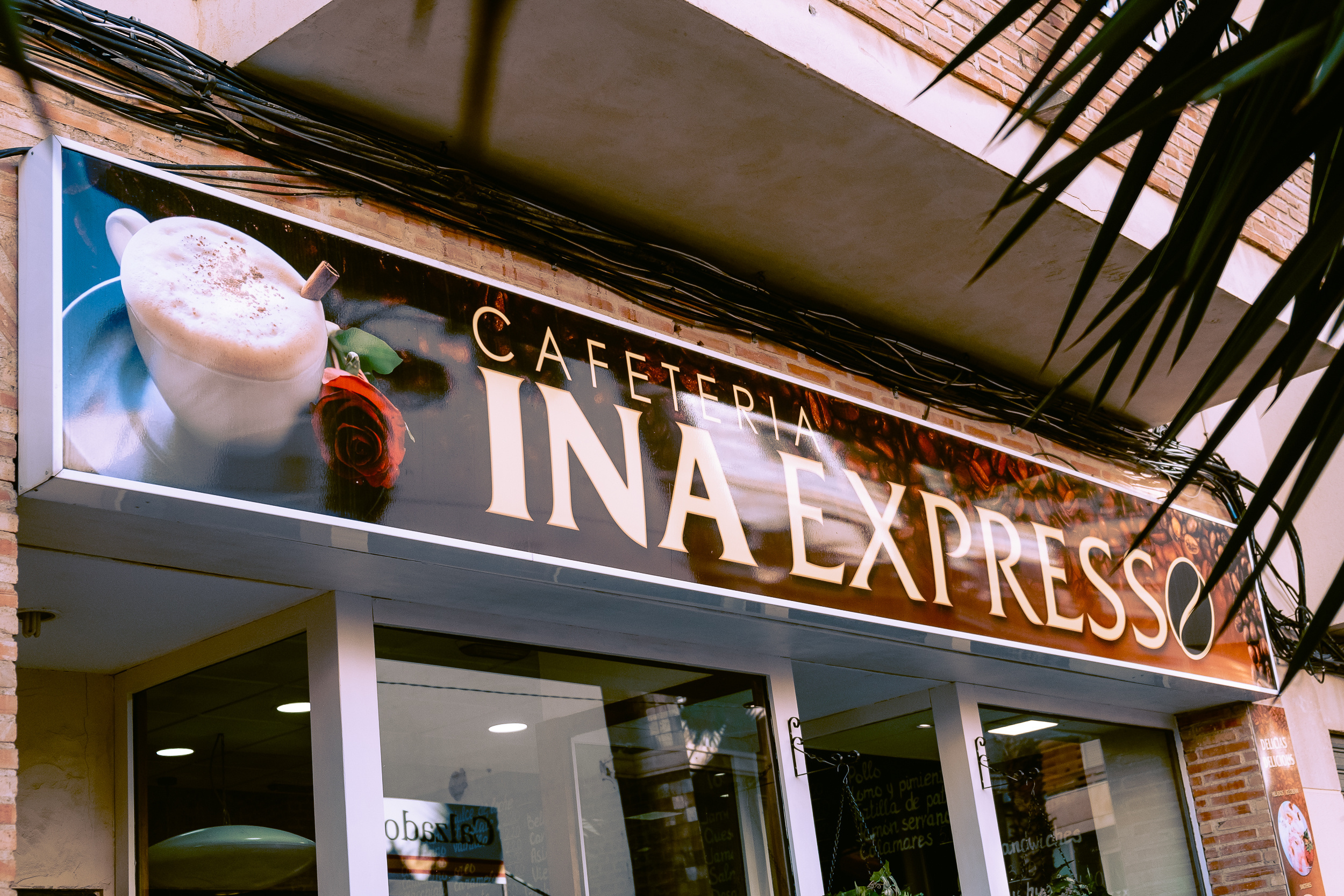 Интерьерная съемка кафе в Испании