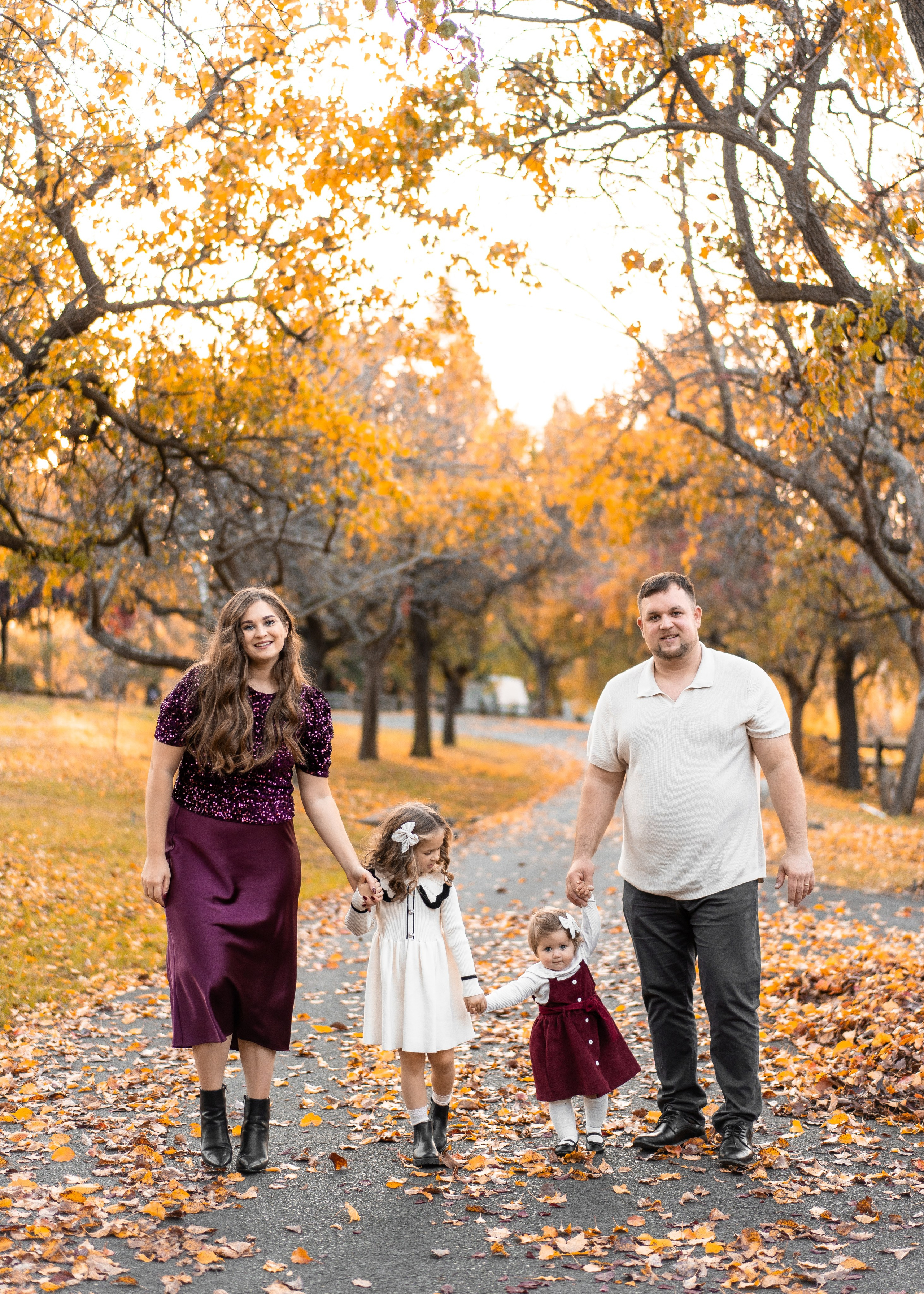 Klyushin family. Family photographer in Sacramento | Sofia Pavenko