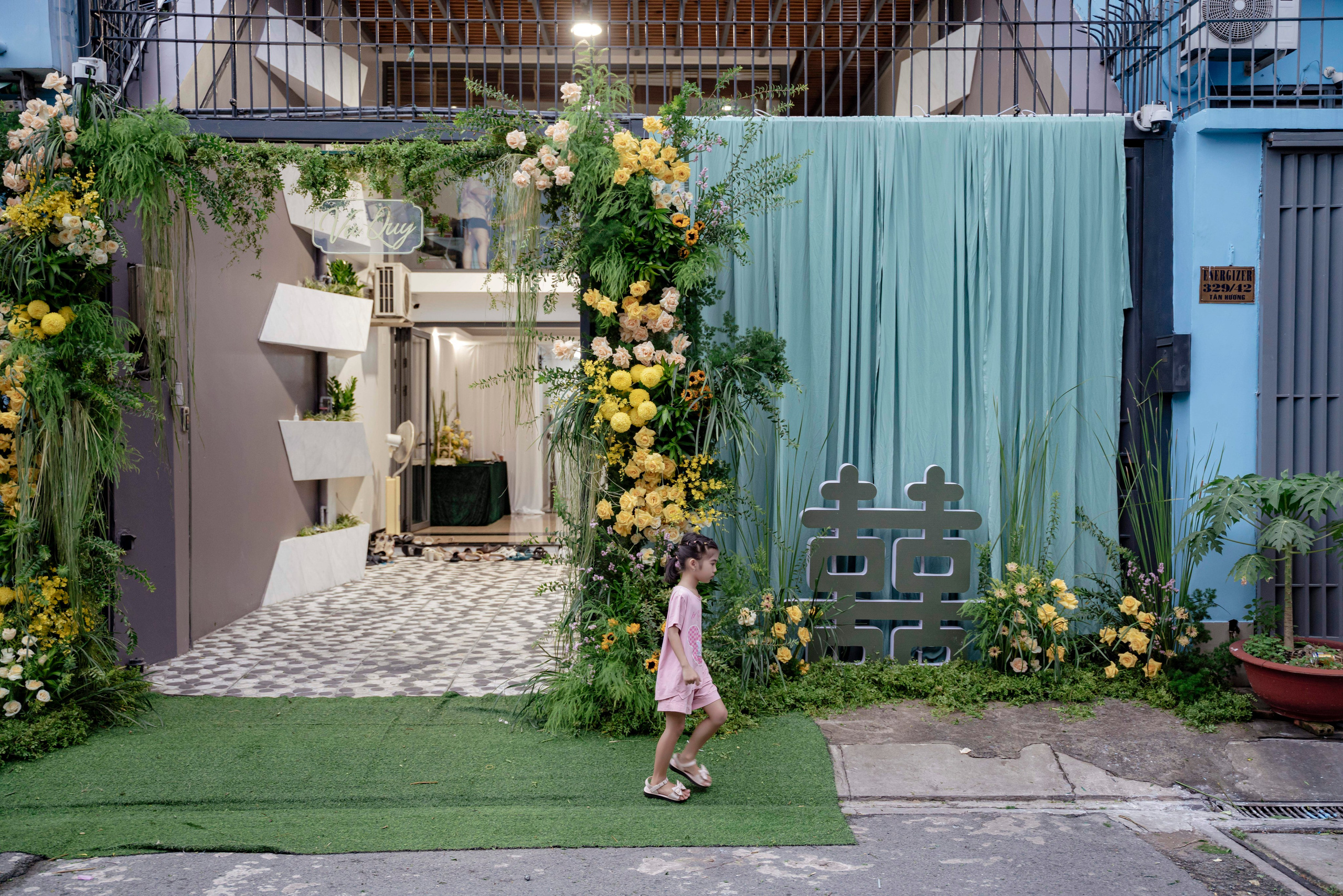 JOE & MIA. WEDDING PHOTOGRAPHER IN VIETNAM