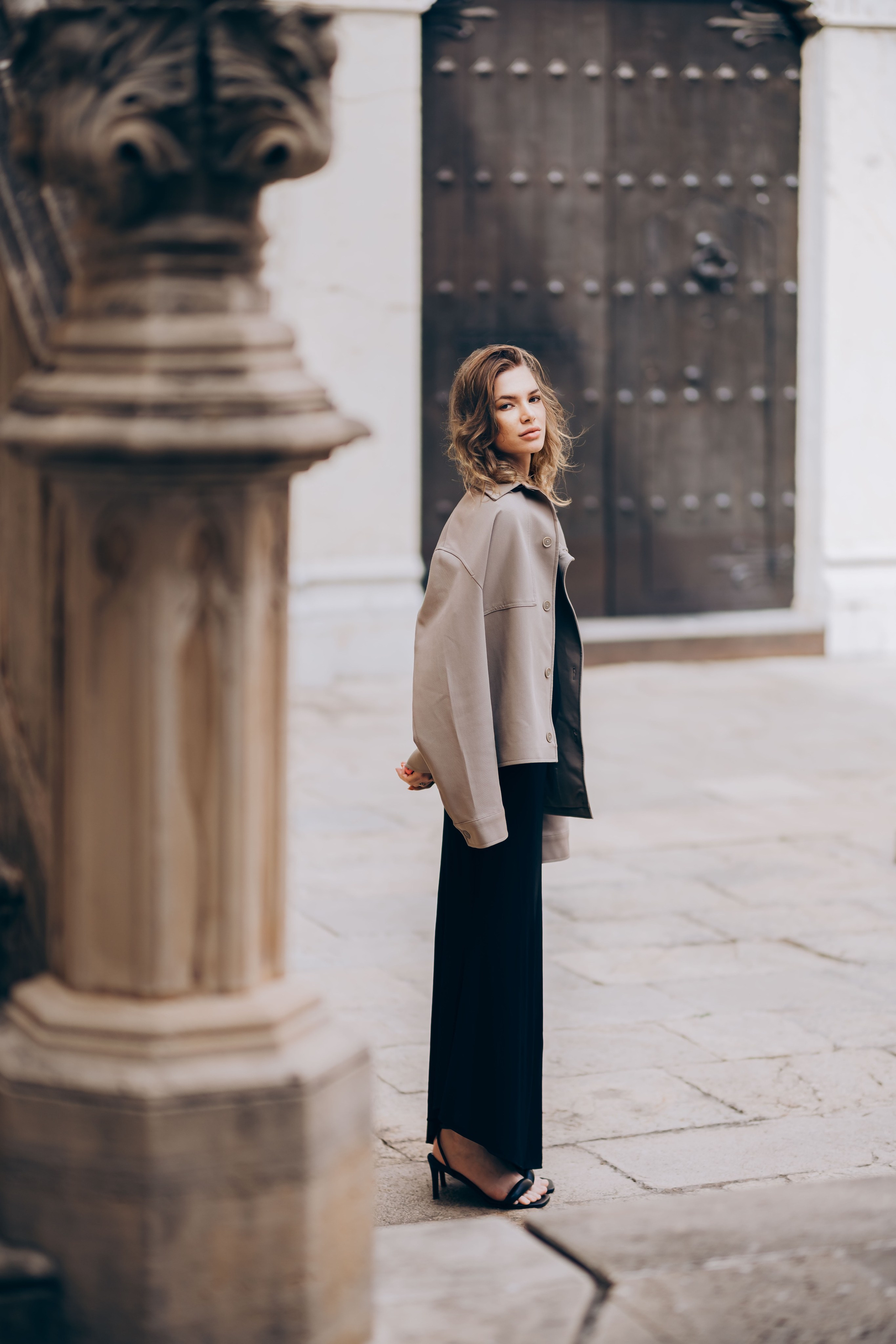 Romantic Couple Session — Mallorca Old Town. Фотограф у Пальма де Майорка