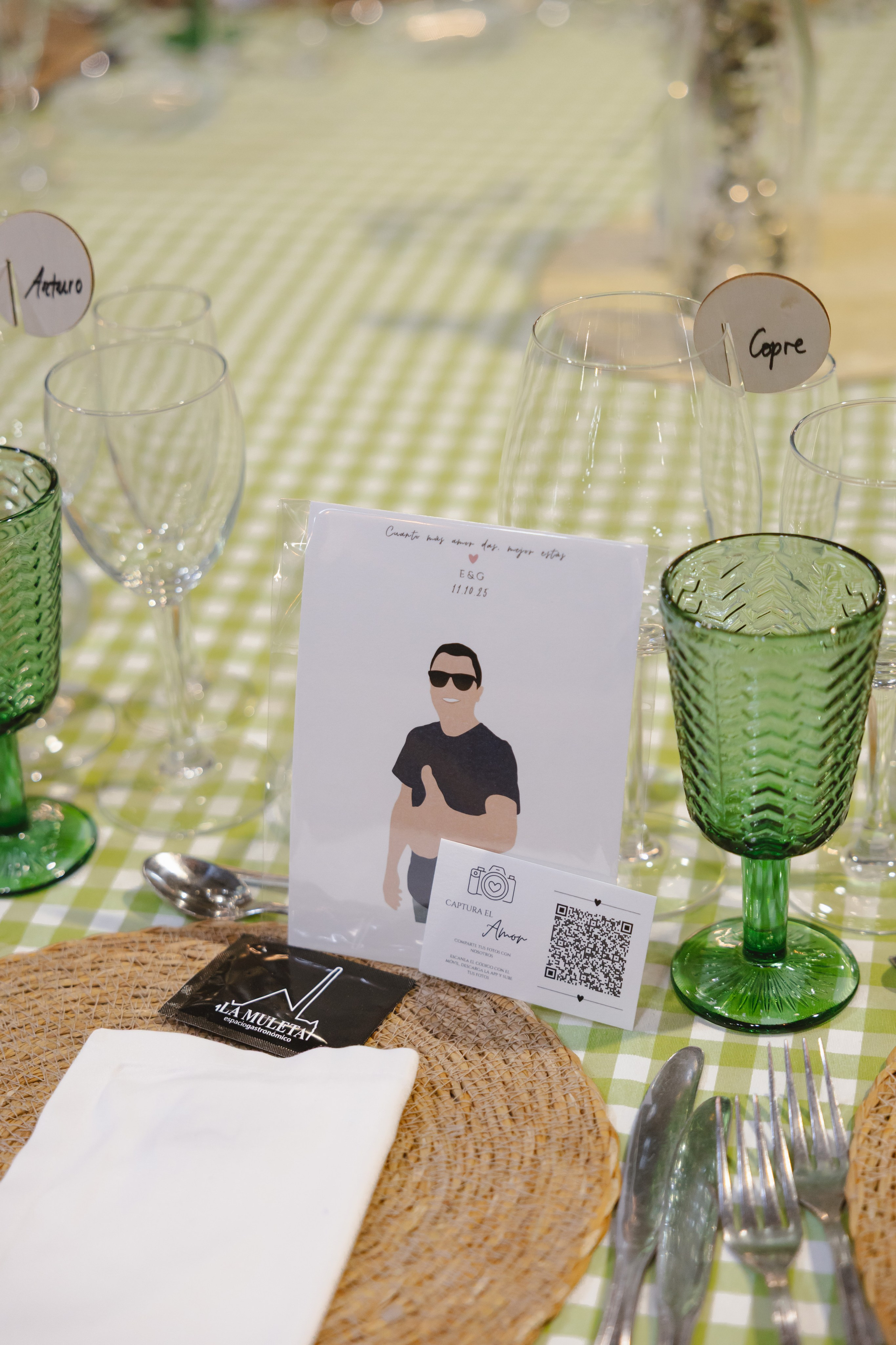 EVA & GUILLE. Fotógrafo y Videografo de bodas y eventos