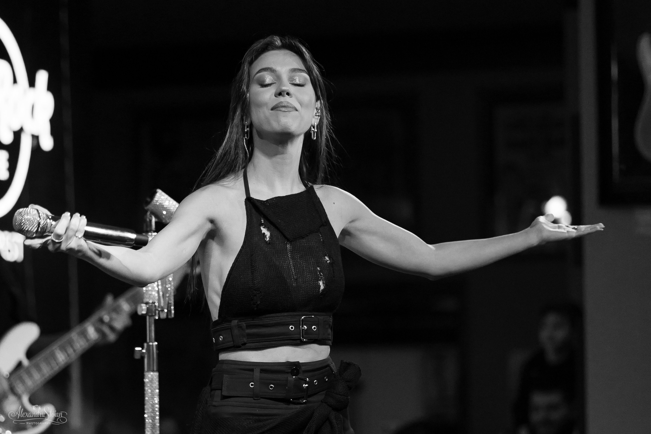 Mira — Hard Rock Cafe. Http://www.alexphoto.ro