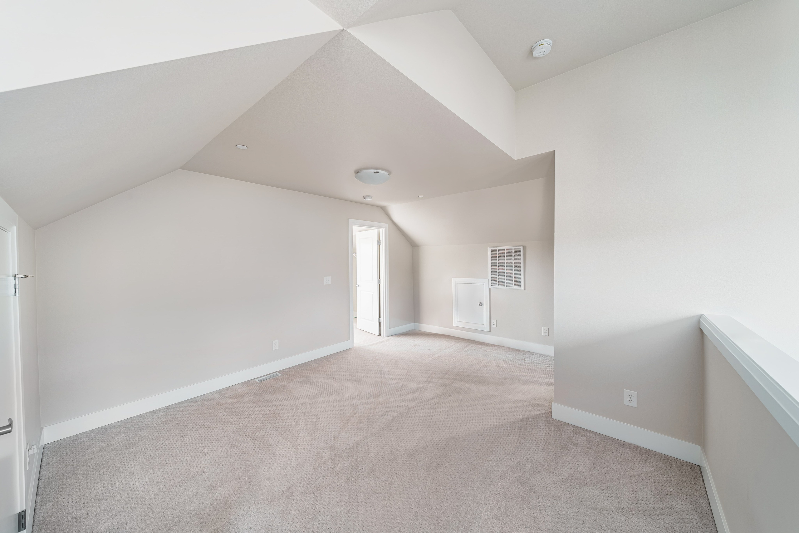 Real Estate photography. Washington state. EVAN ARISTOV WEDDING PHOTOGRAPHY — Seattle Wedding Photographer