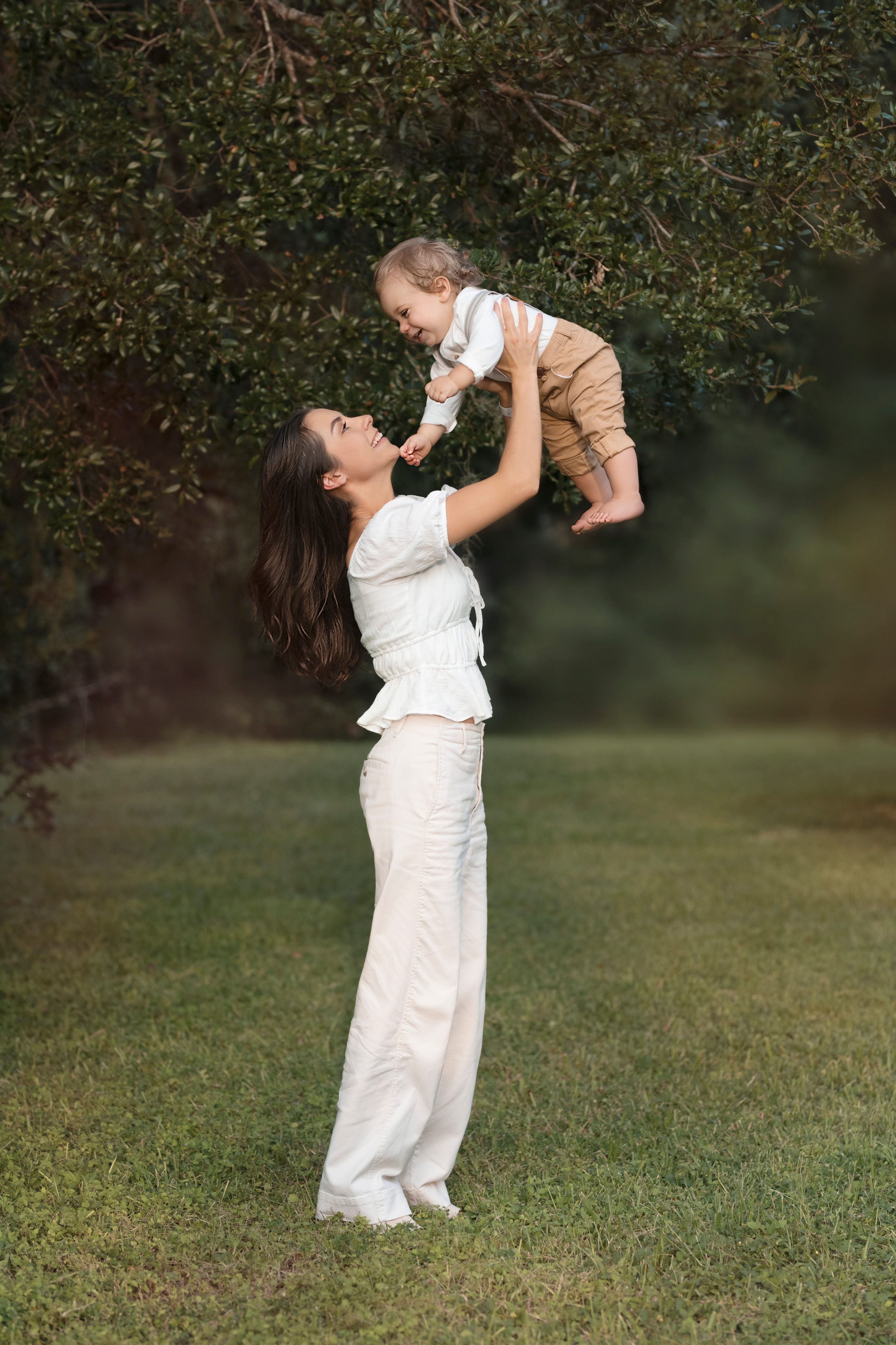 Baby. Portrait, kids and family photographer in Wesley Chapel Alina Alice Osipova