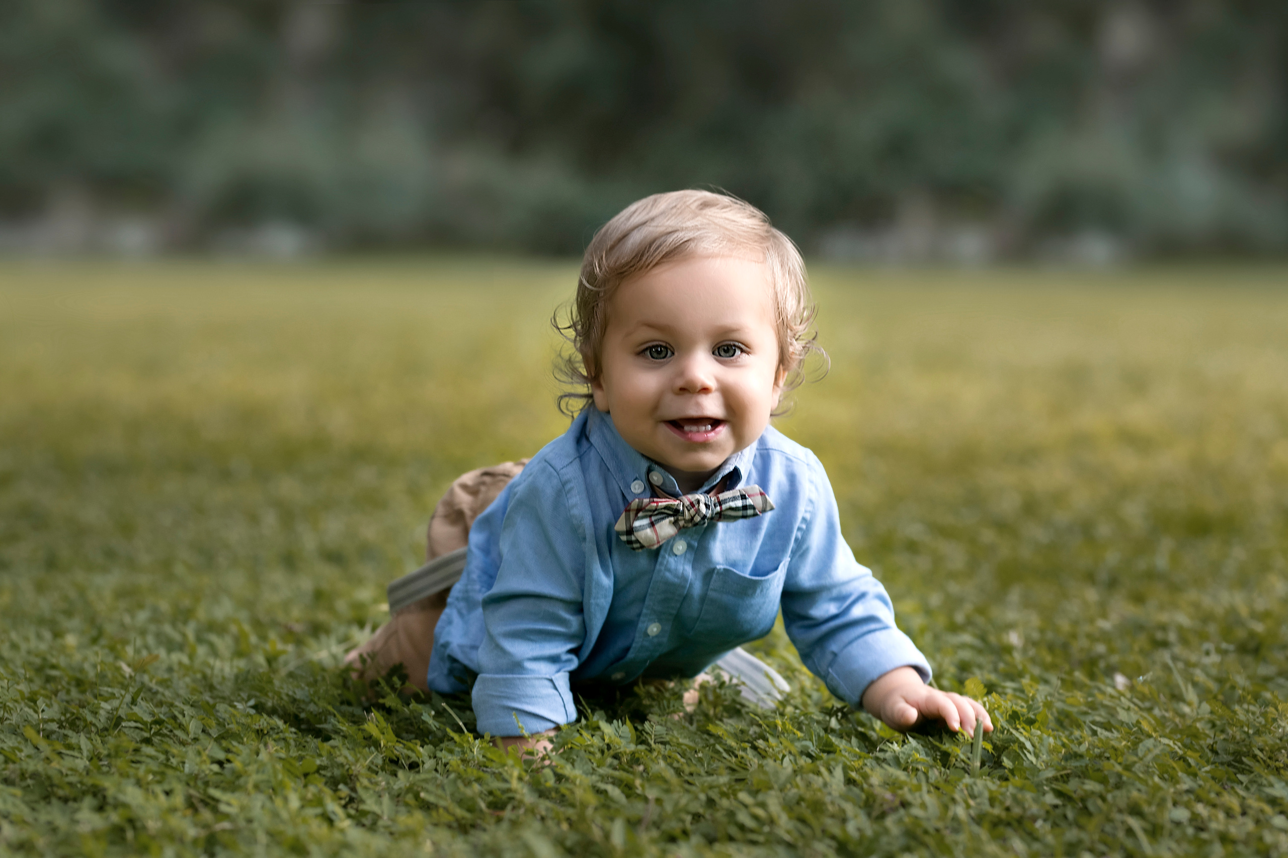 ONE YEAR. Portrait, kids and family photographer in Wesley Chapel Alina Alice Osipova