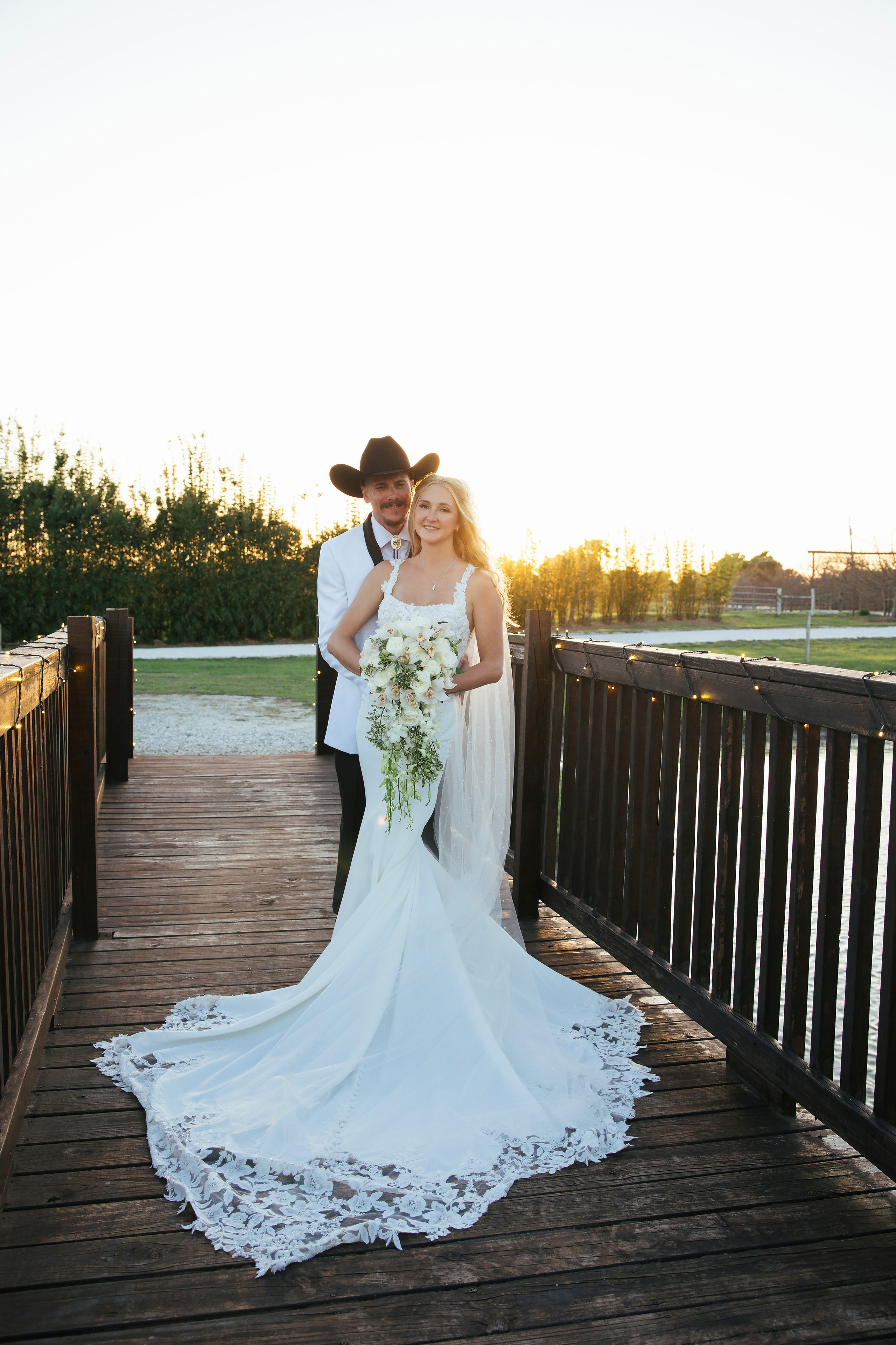 Tampa Bay & Orlando Wedding Photographer