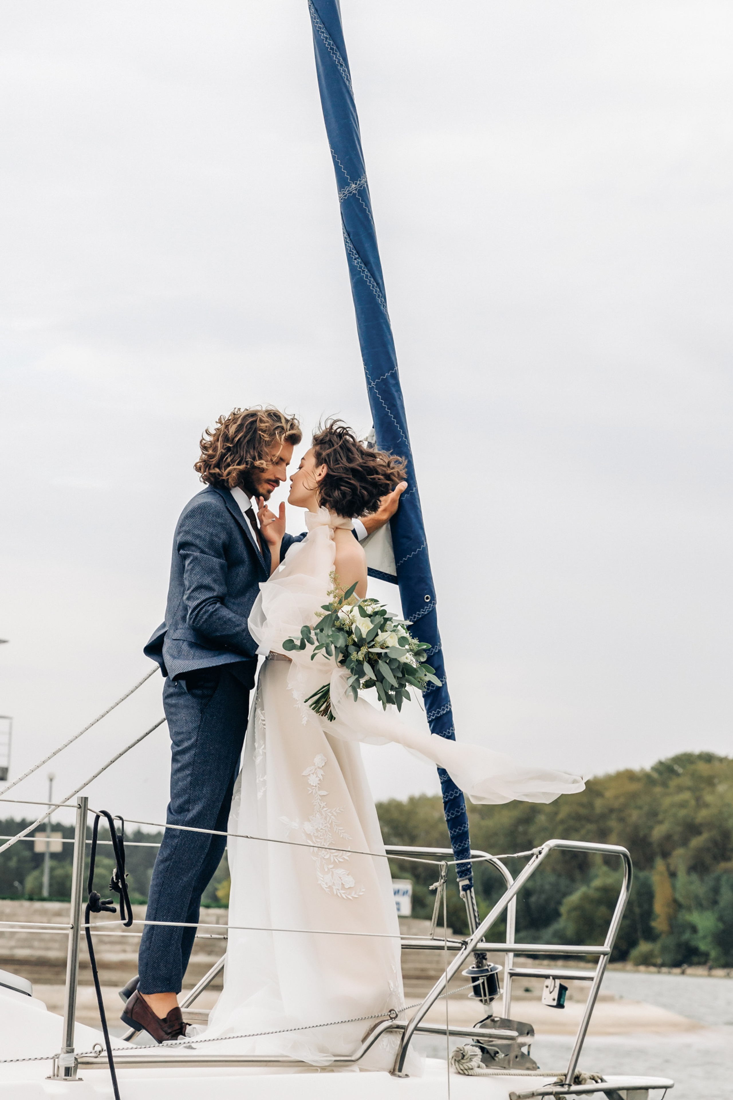 Tampa Bay & Orlando Wedding Photographer