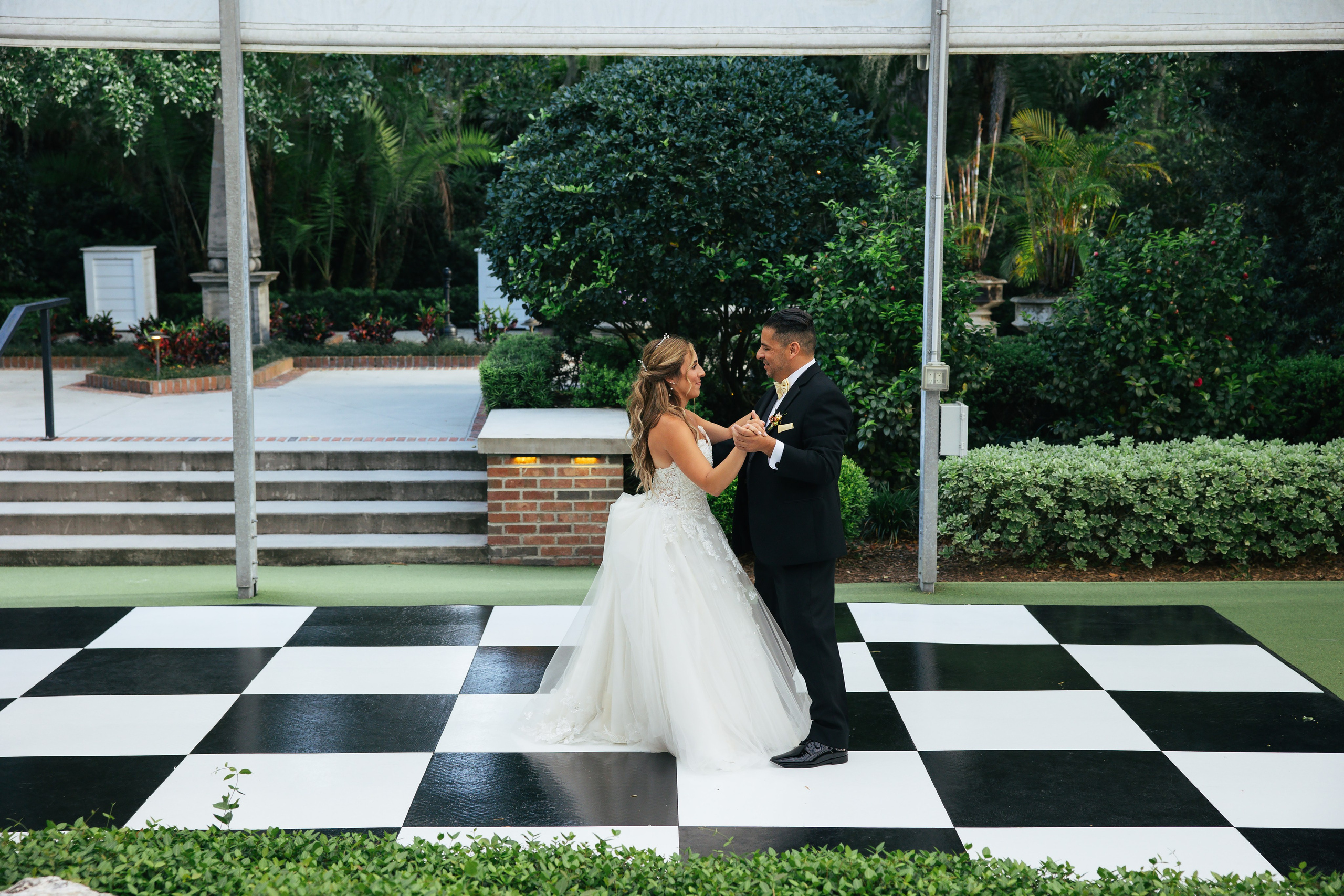 Hardeman’s Secret Garden Wedding | Tanita Hope
