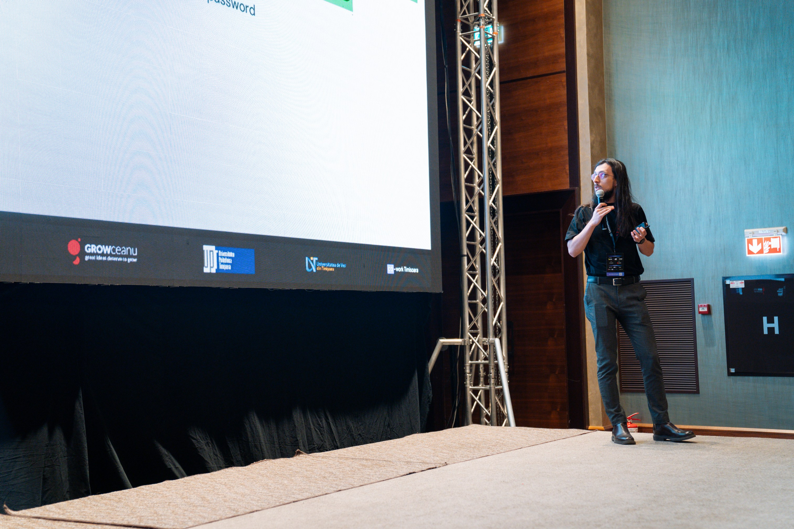 AWS Community Day 2025. Cozac Cristian Photographer