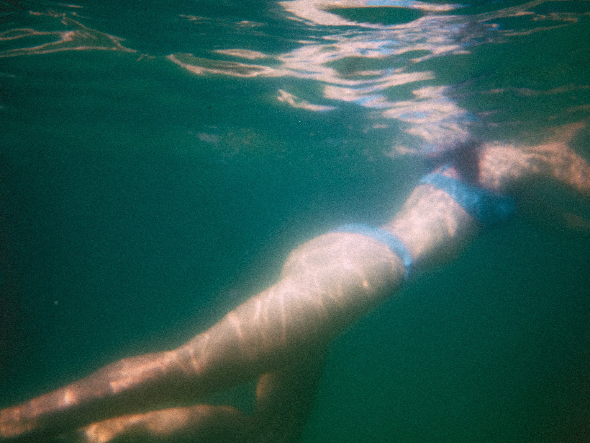 Карина. Film portrait photographer