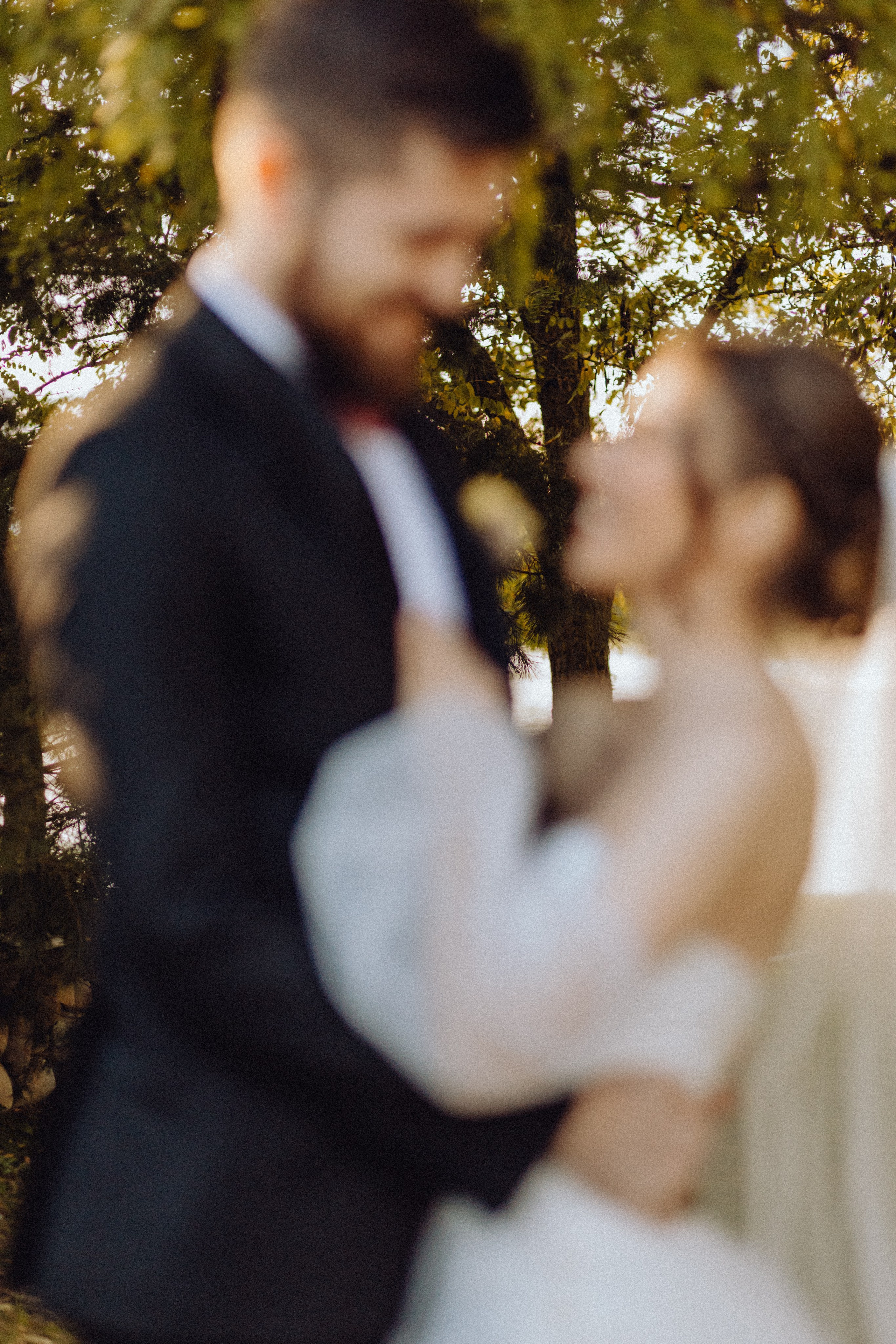 Dănuț & Iulia. Wedding & couple photographer from Romania Rut Vetan