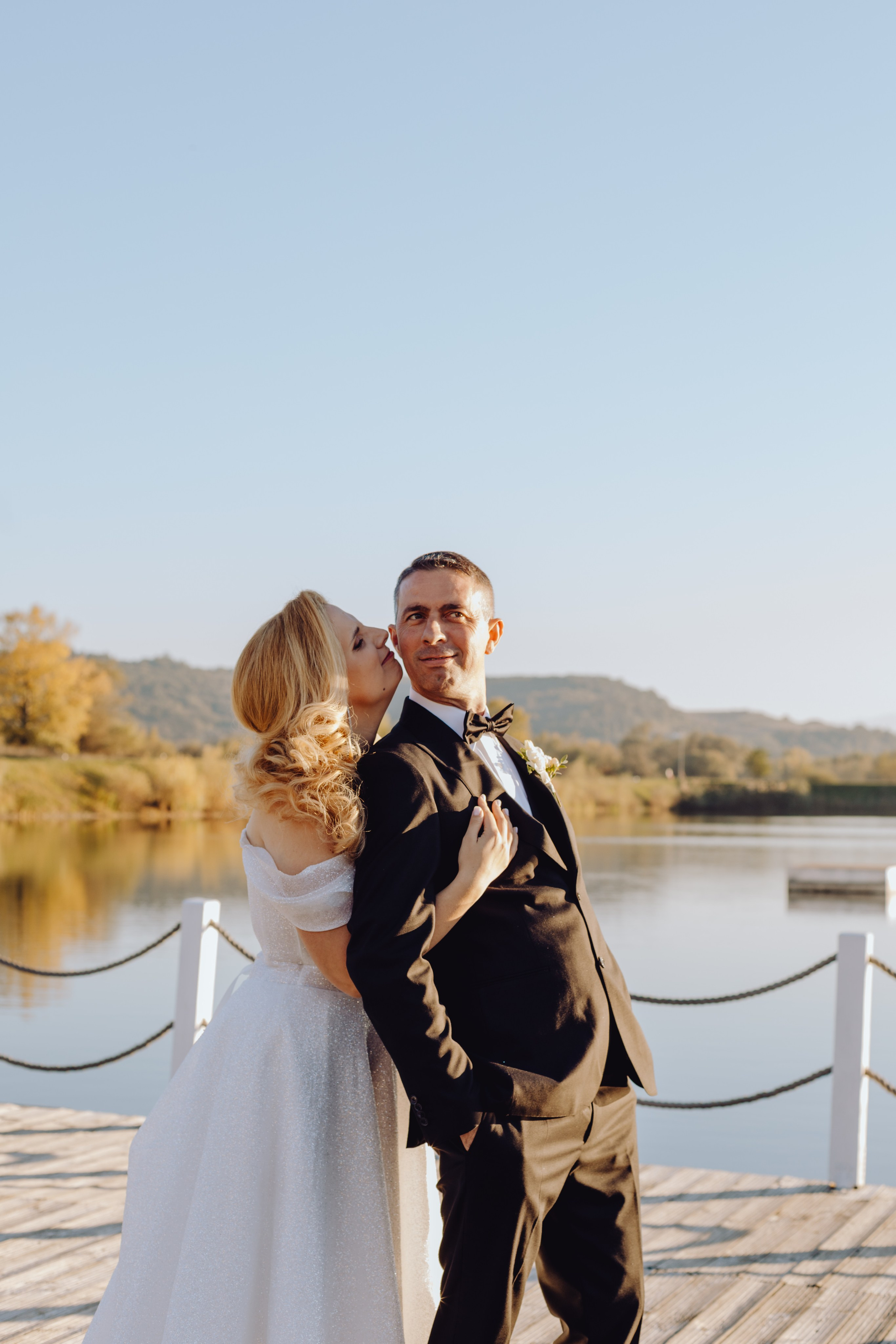 Alexandru & Maria. Wedding & couple photographer from Romania Rut Vetan