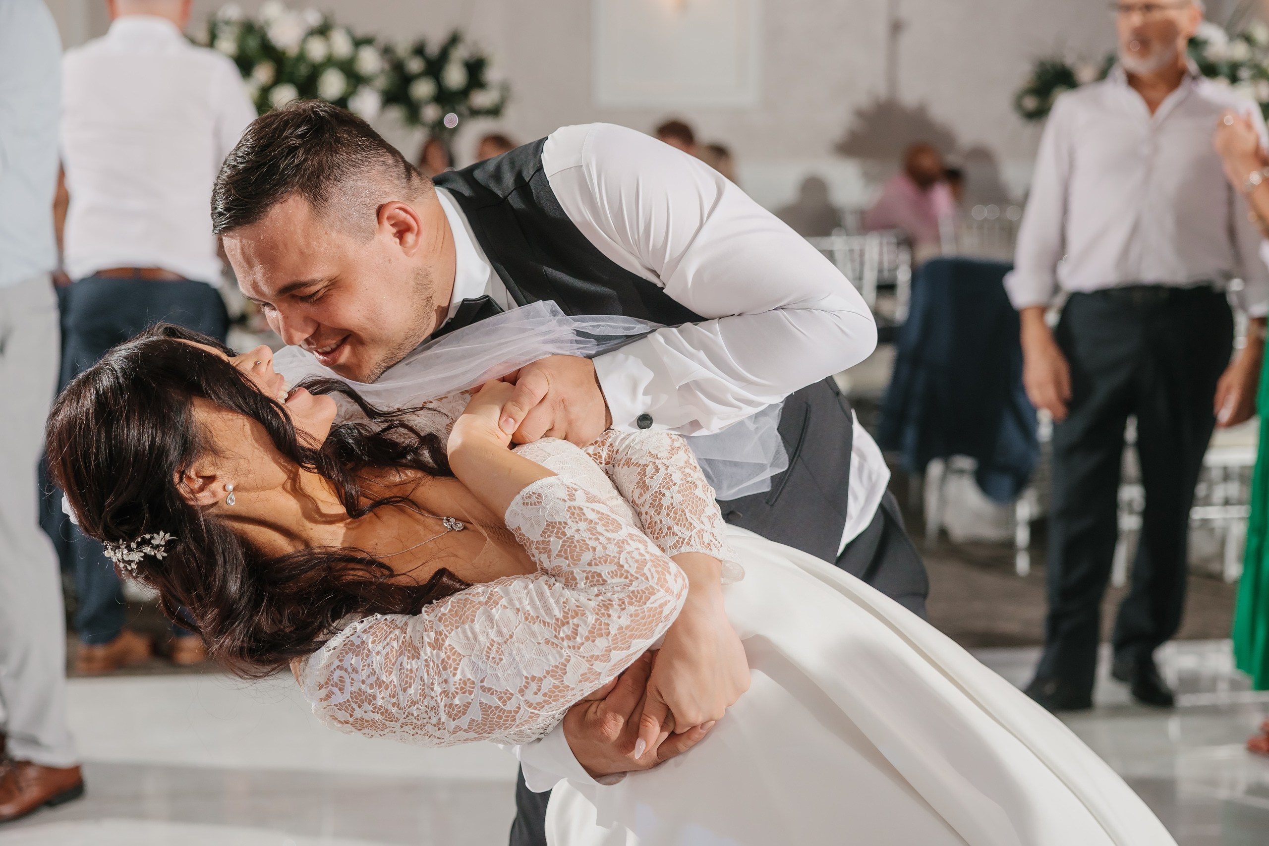 31.08.2024 Wedding. Wedding family event photographer in Chicago Nick Yushevich