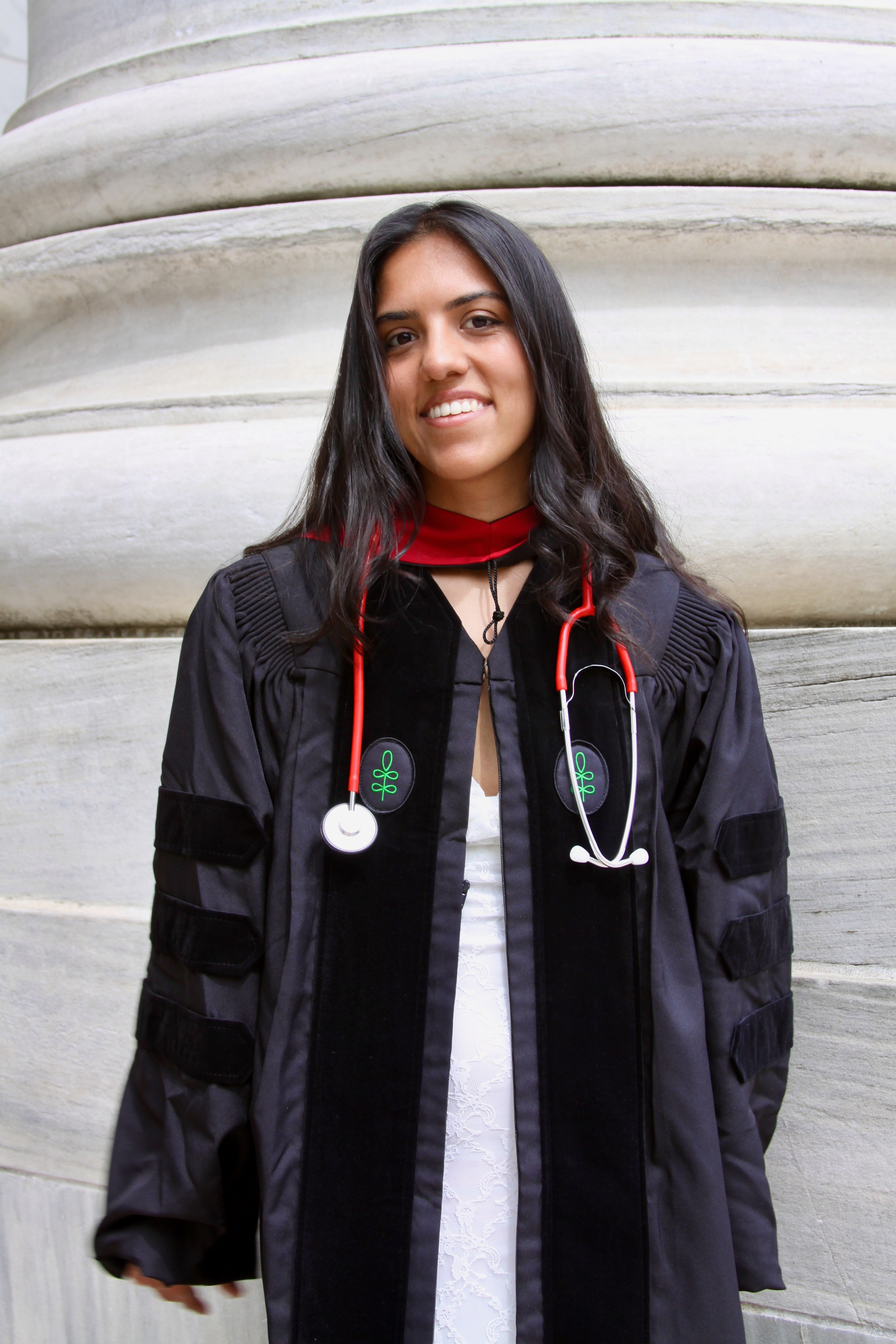 MD graduation with Ruhi. Kelly Sang, graduation and portrait photographer in Boston