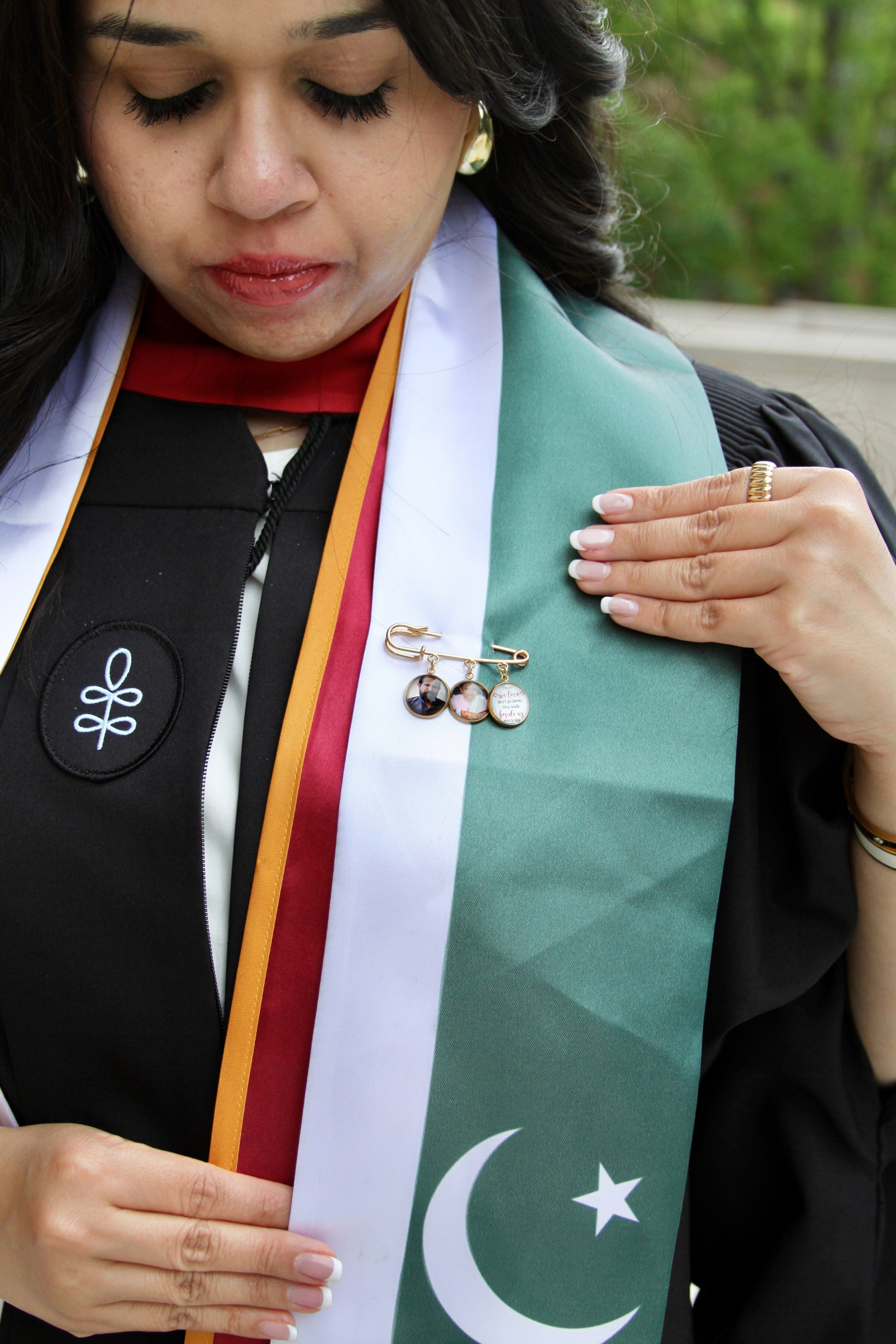 Masters graduation with Sadaf (part of group shoot). Kelly Sang, graduation and portrait photographer in Boston