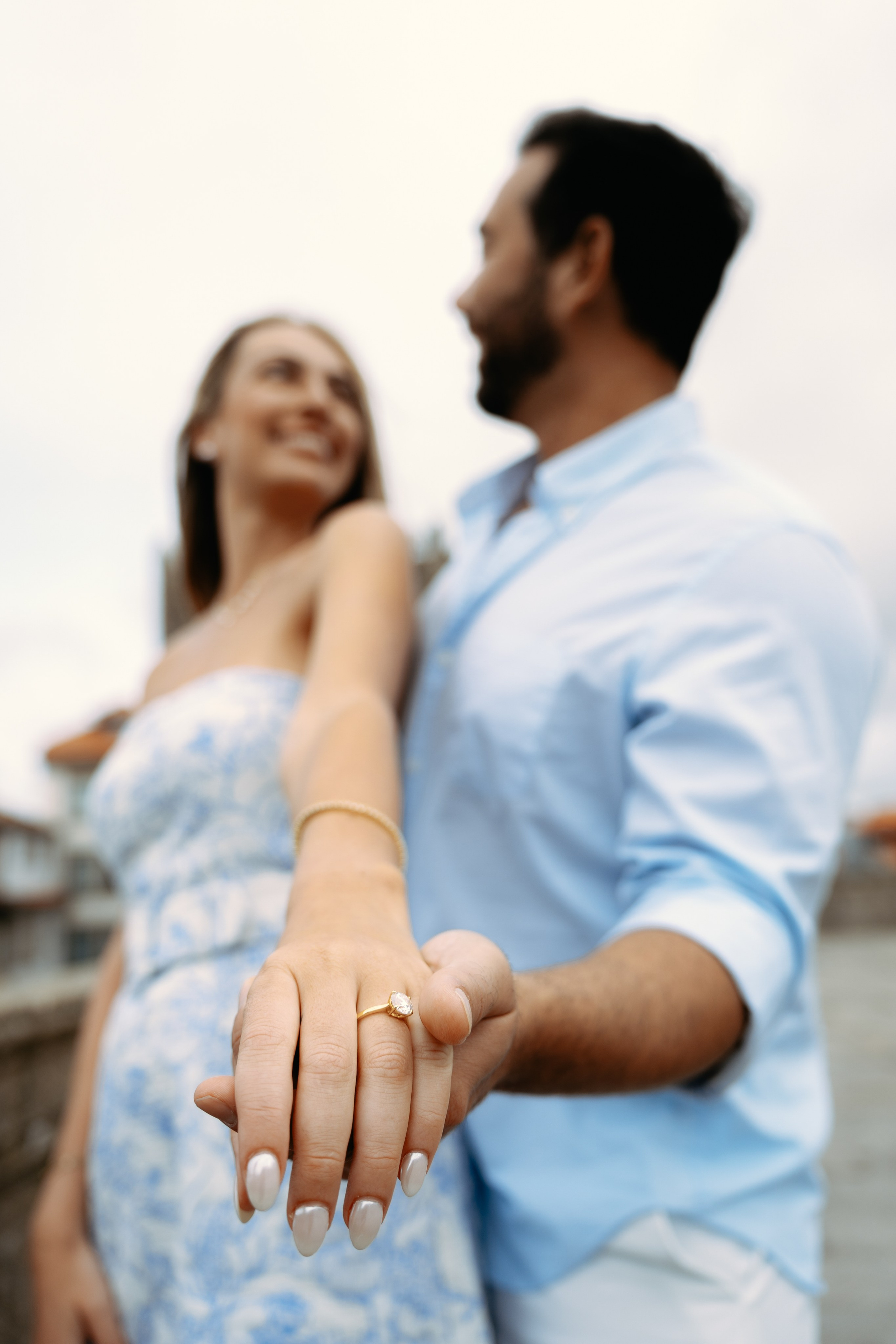 LOVE STORY IN PORTO. Sessões de fotos e vídeos, tours fotográficos em Portugal — WePortugal