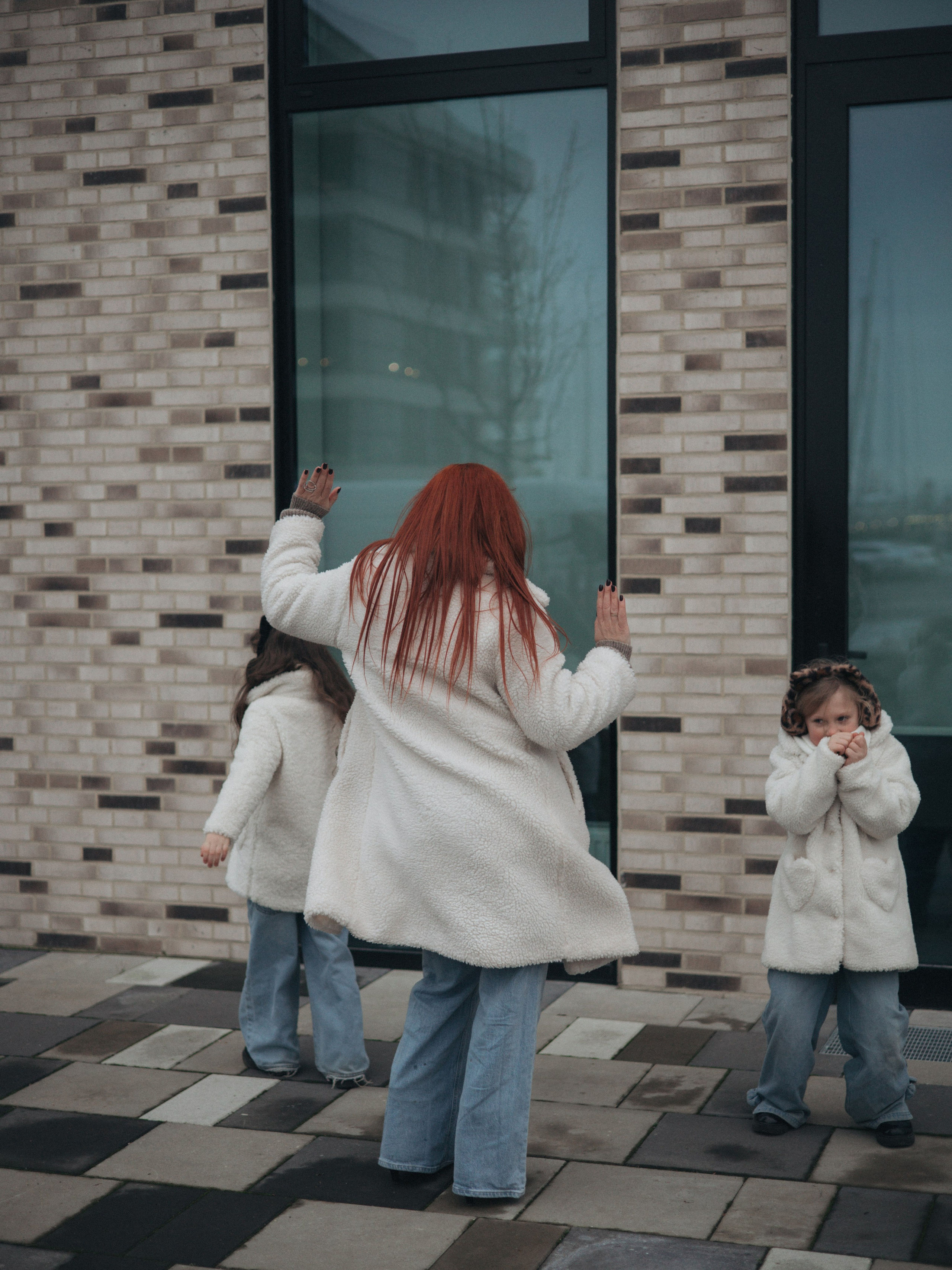 Юля с дочками. Семейный фотограф в Таллинне Дарья Кивимейстер