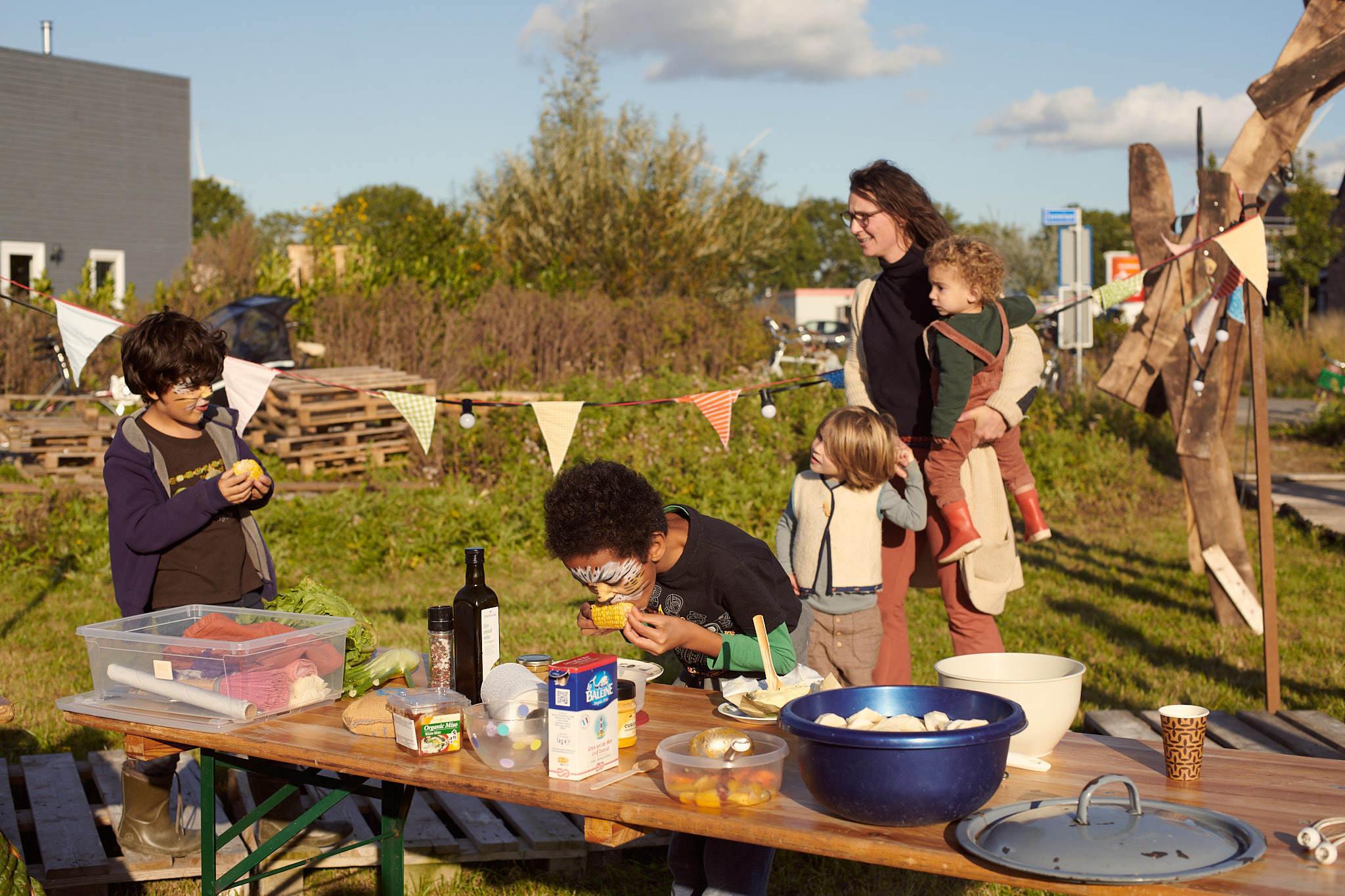 Documentary photo story of 110% Oosterwold. Portrait Photographer in Brussels & Amsterdam — Victoria Ushkanova