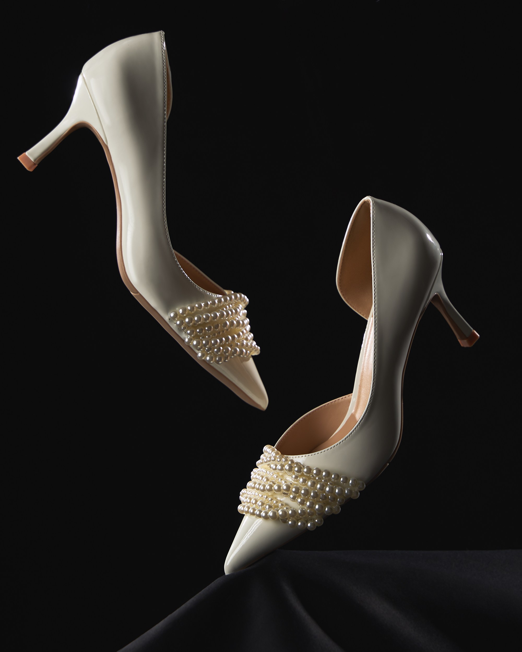 PRODUCT. Fashion and advertising photographer Alina Mikhalkovich Dubai