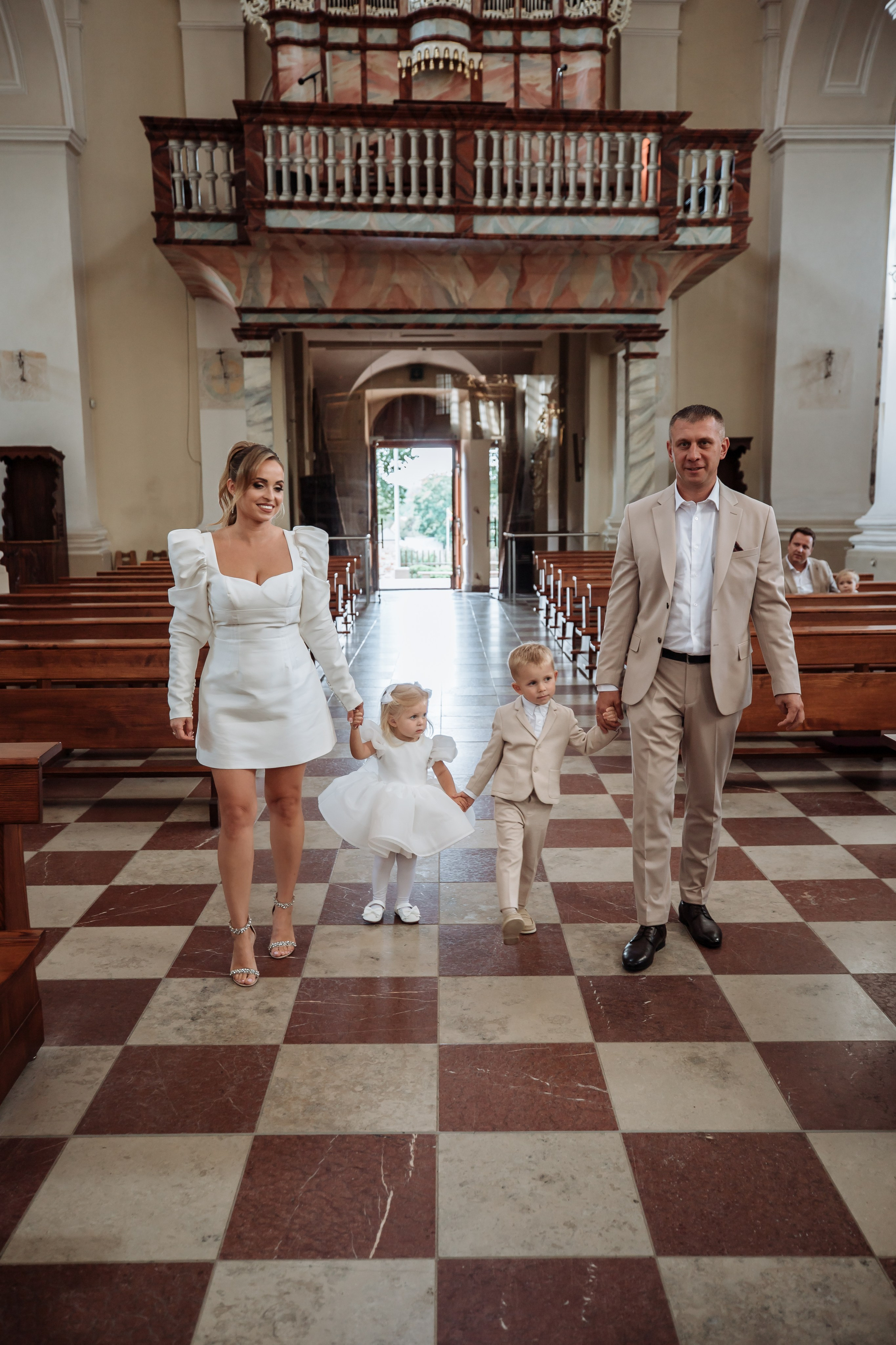 Emilijos krikštynos. Wedding, christening and family photographers in Vilnius, Lithuania