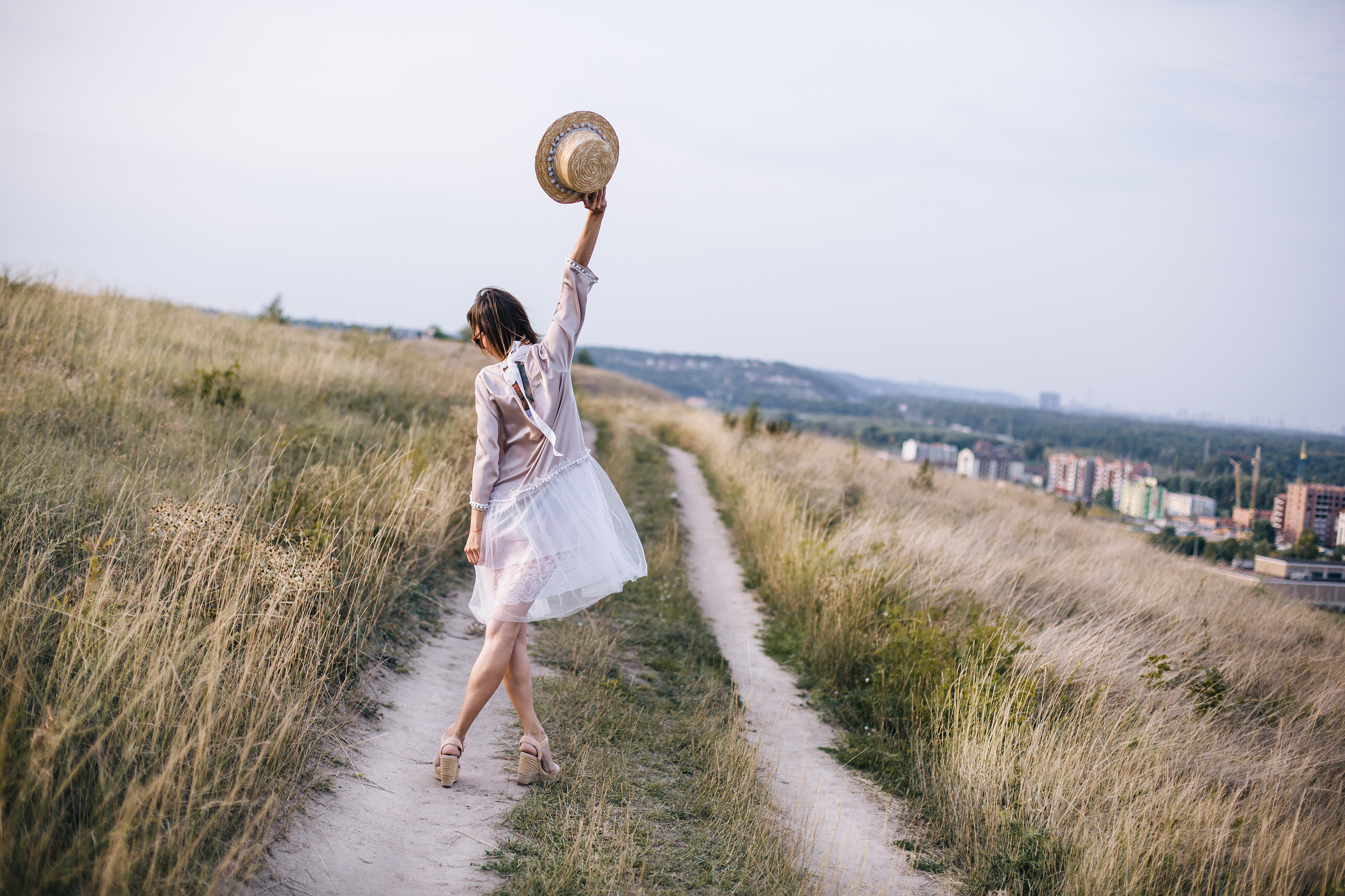 Lesya. Queen of flowers. Портретний та весільний фотограф Надія Онода