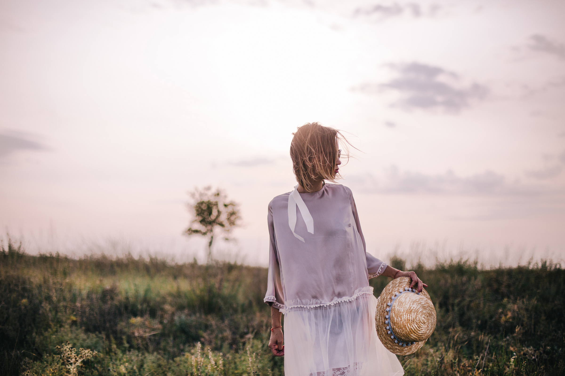 Lesya. Queen of flowers. Портретний та весільний фотограф Надія Онода
