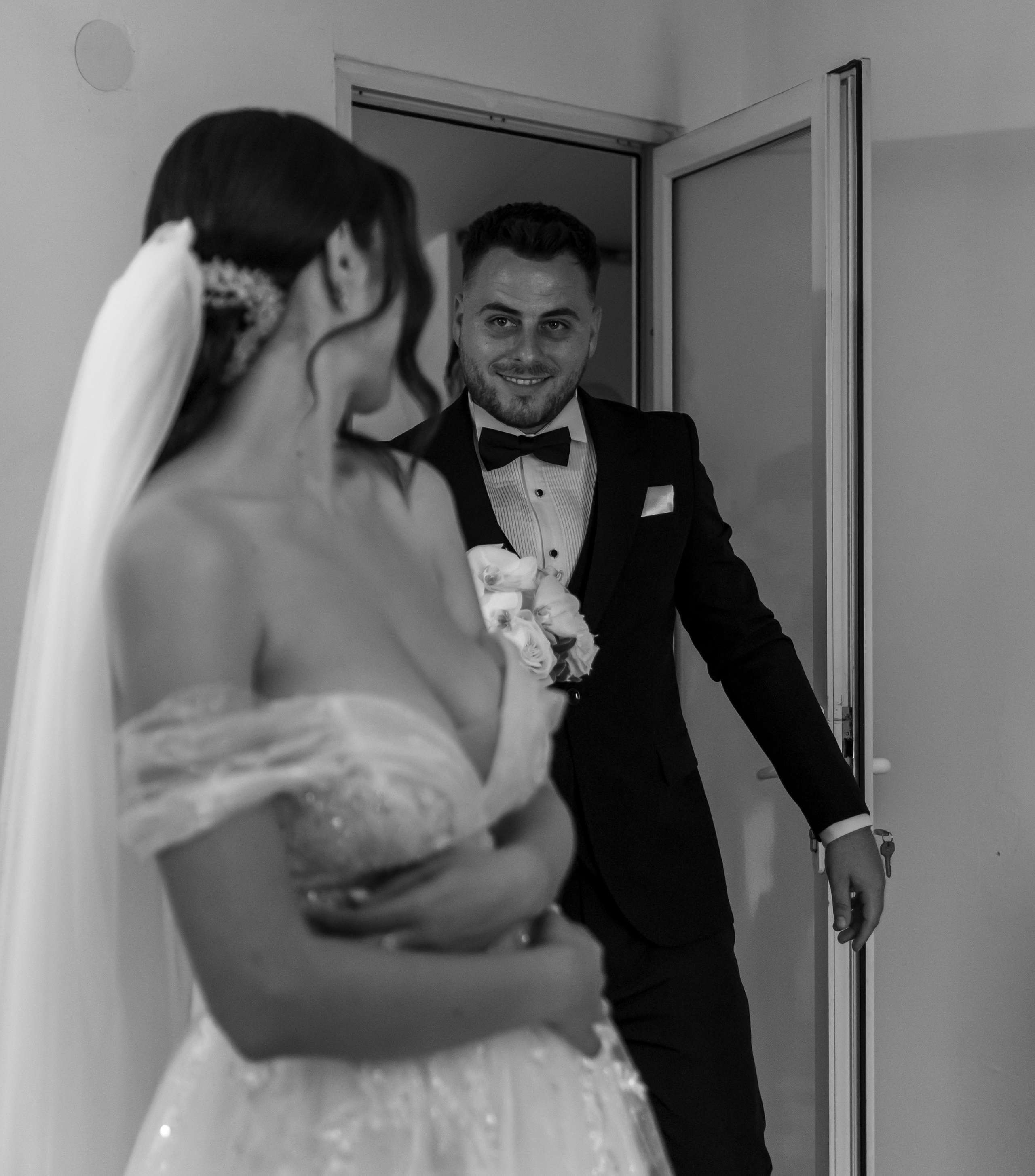 Nunta. Fotograf profesionist de eveniment ce captureaza povesti si emotii