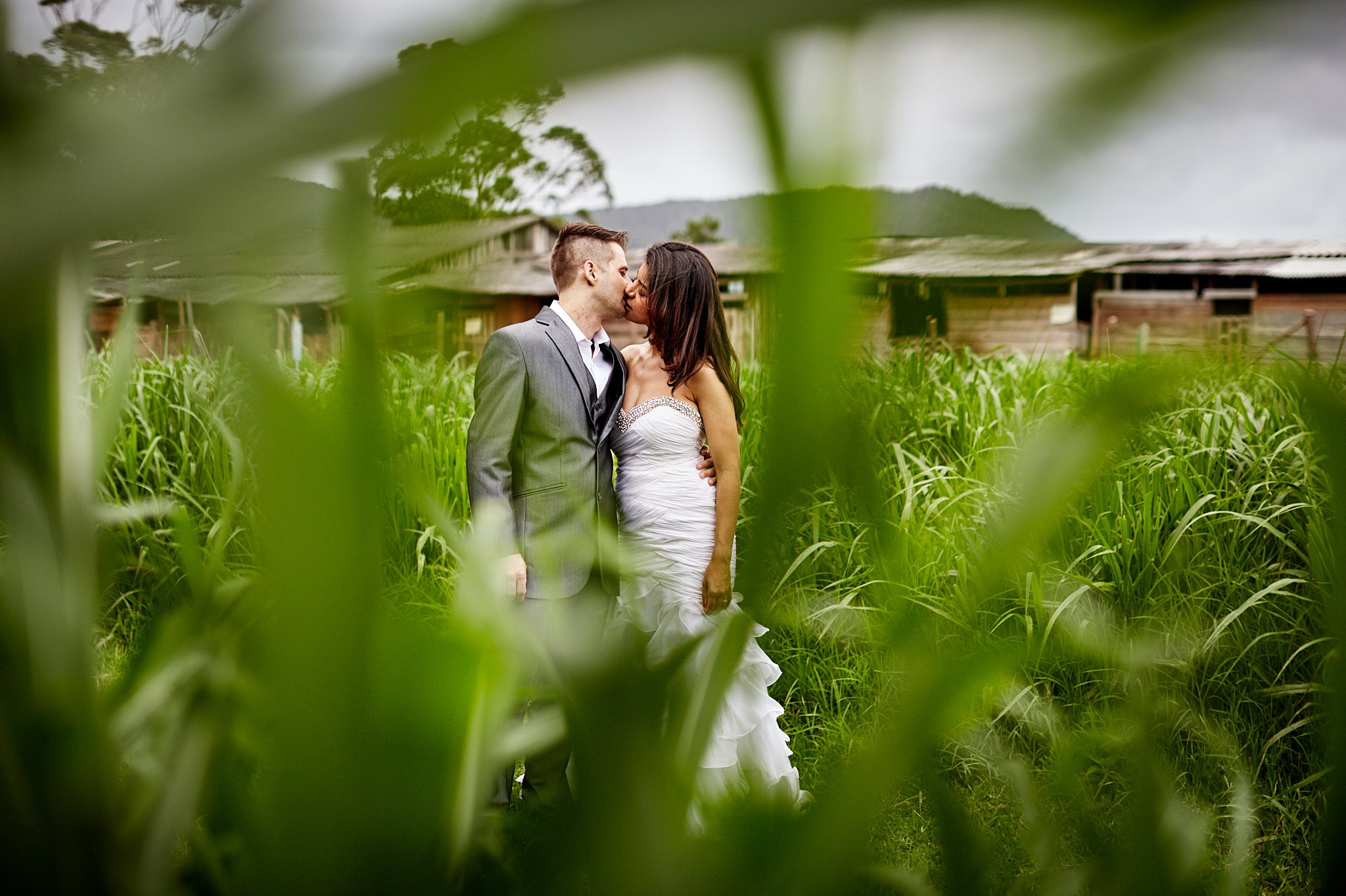 Trash The Dress Cynthia e Deocelso. Fotógrafo de casamentos em Florianópolis