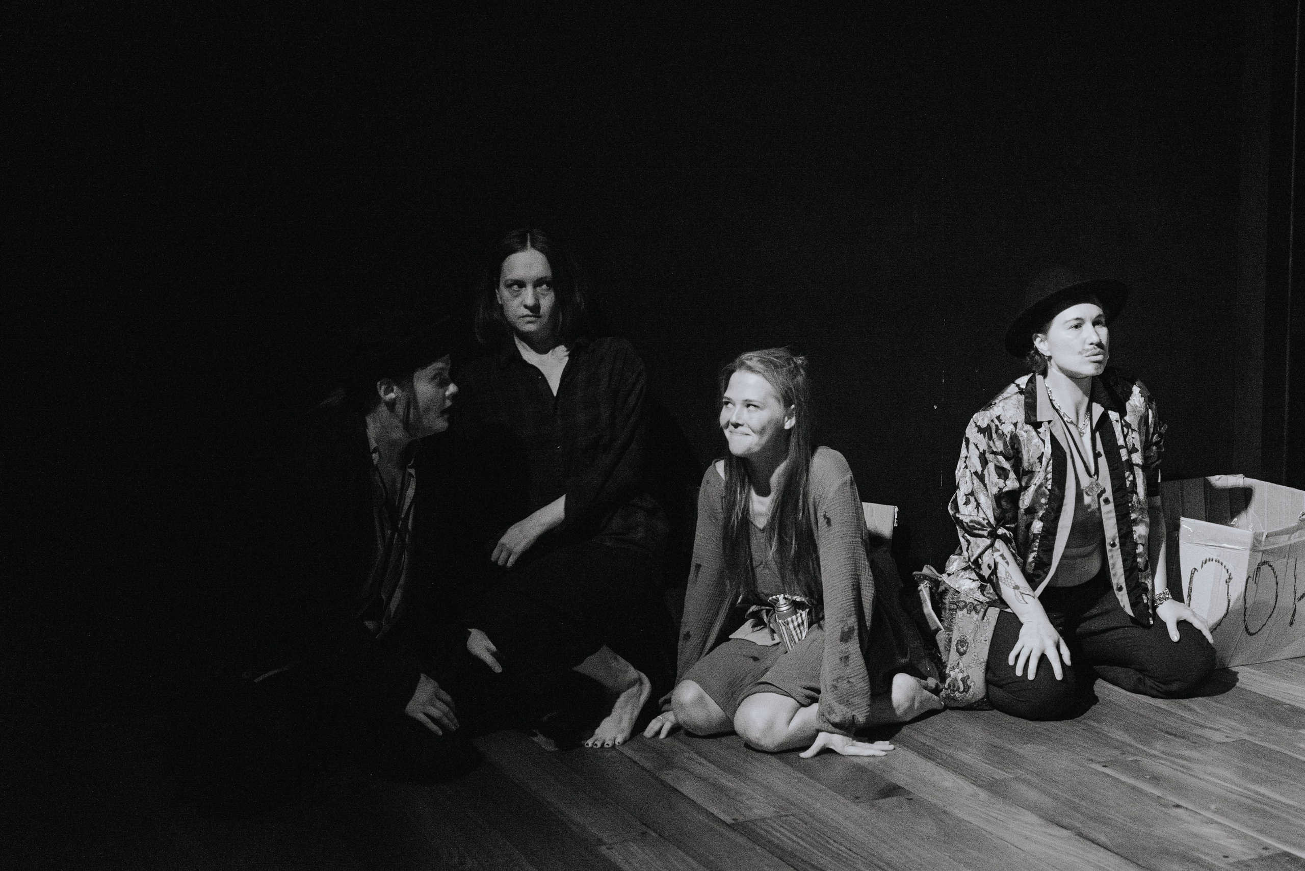 Анонс. Полковник и птицы. Фотограф @elmirkami в городе Буэнос-Айрес