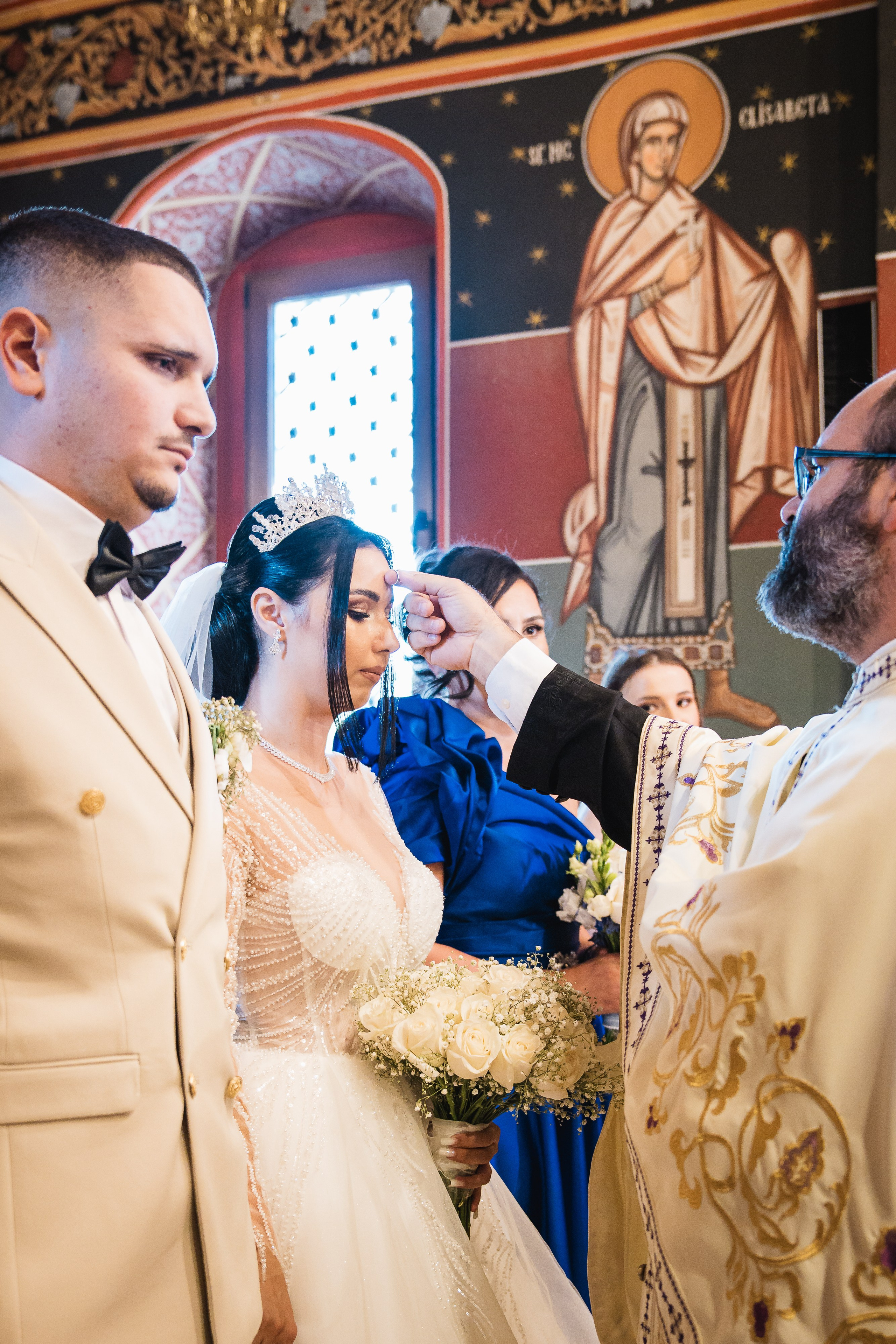 Bella & Adi. Foto Studio — Fotograf de evenimente, nunti, botezuri, portrete