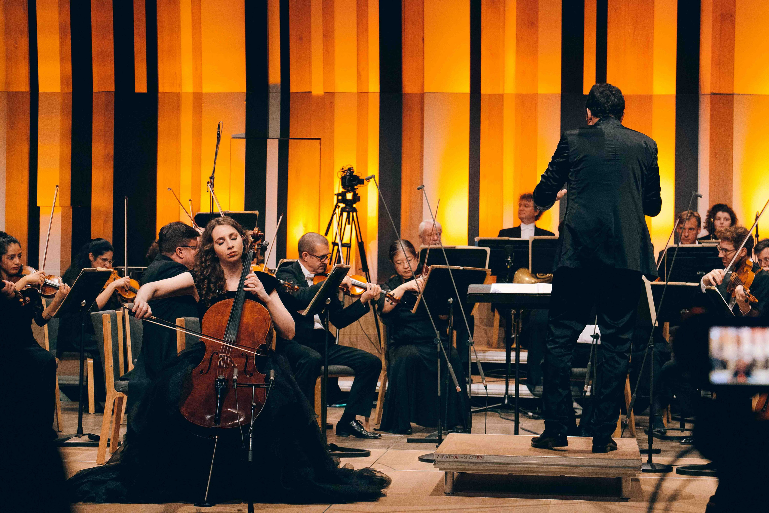 BUDAPEST MUSIC CENTER. Wedding&Event photographer Ismail Rzayev in Baku