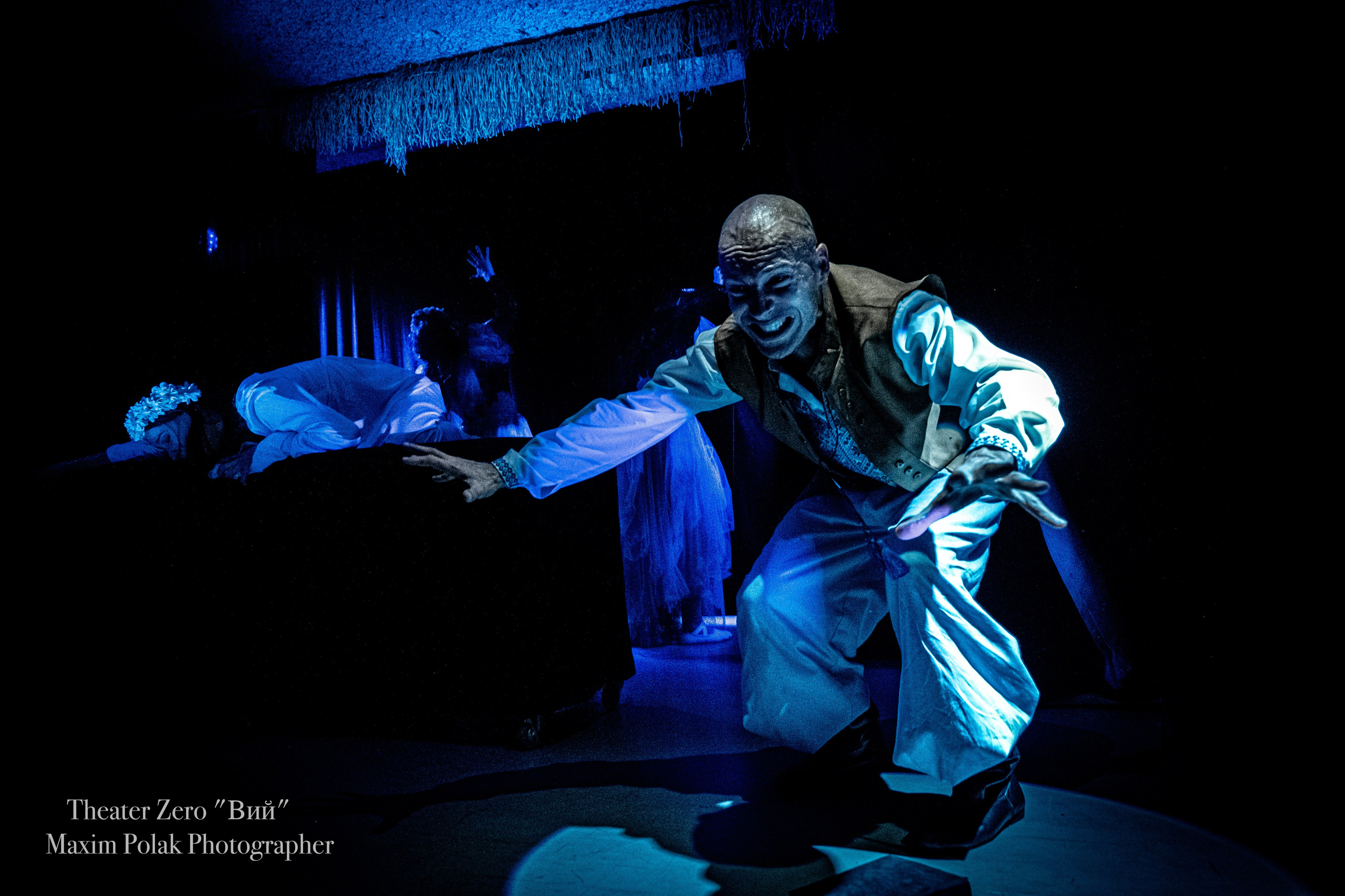 Theater Zero “Vii”. Middle East Photo Agency — Photography & Event Magnets — סוכנות צילום והדפסת מגנטים לאירועים