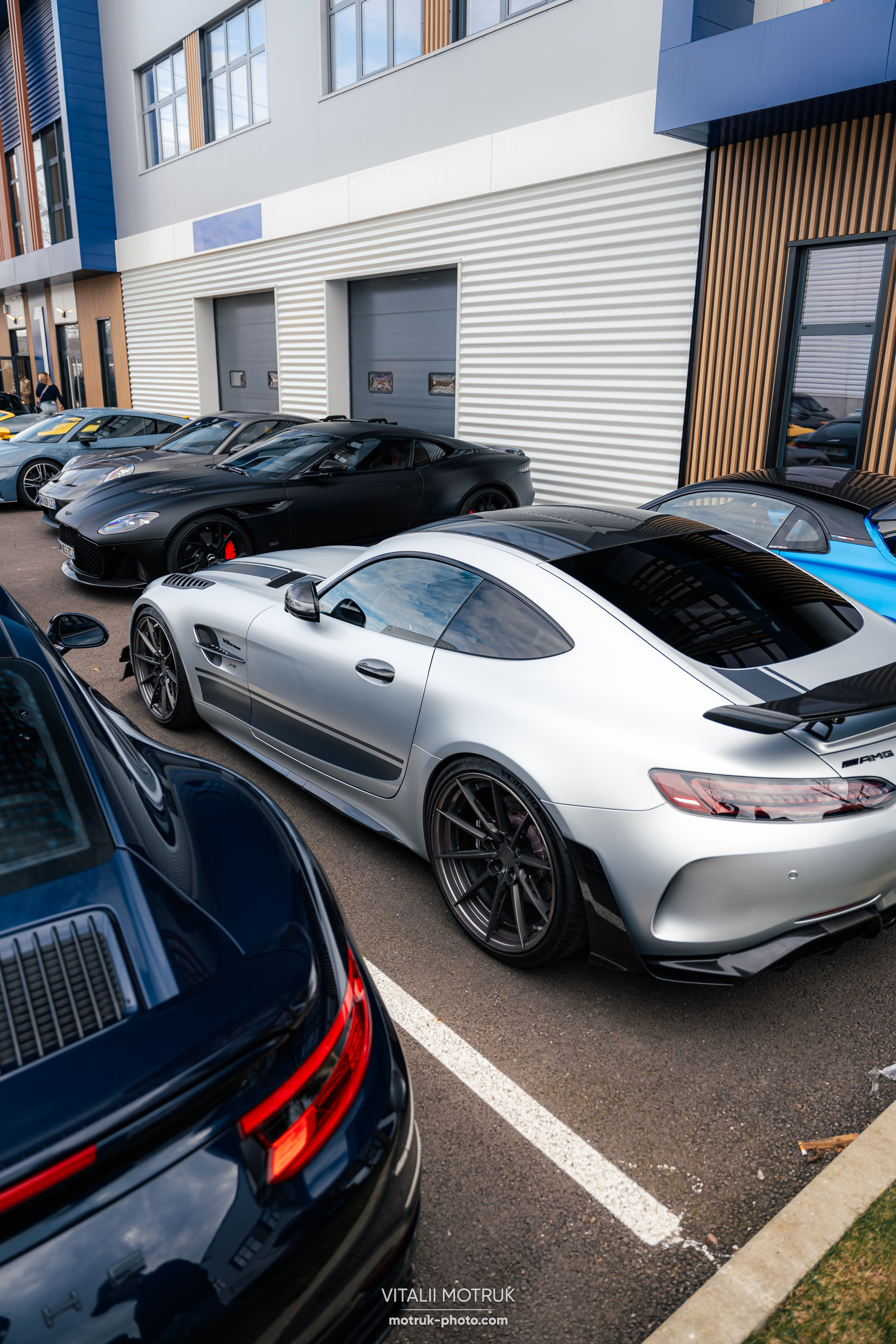 Cars and Coffee 9 mars — BEMA. Photographe de voitures à Paris — Vitalii Motruk