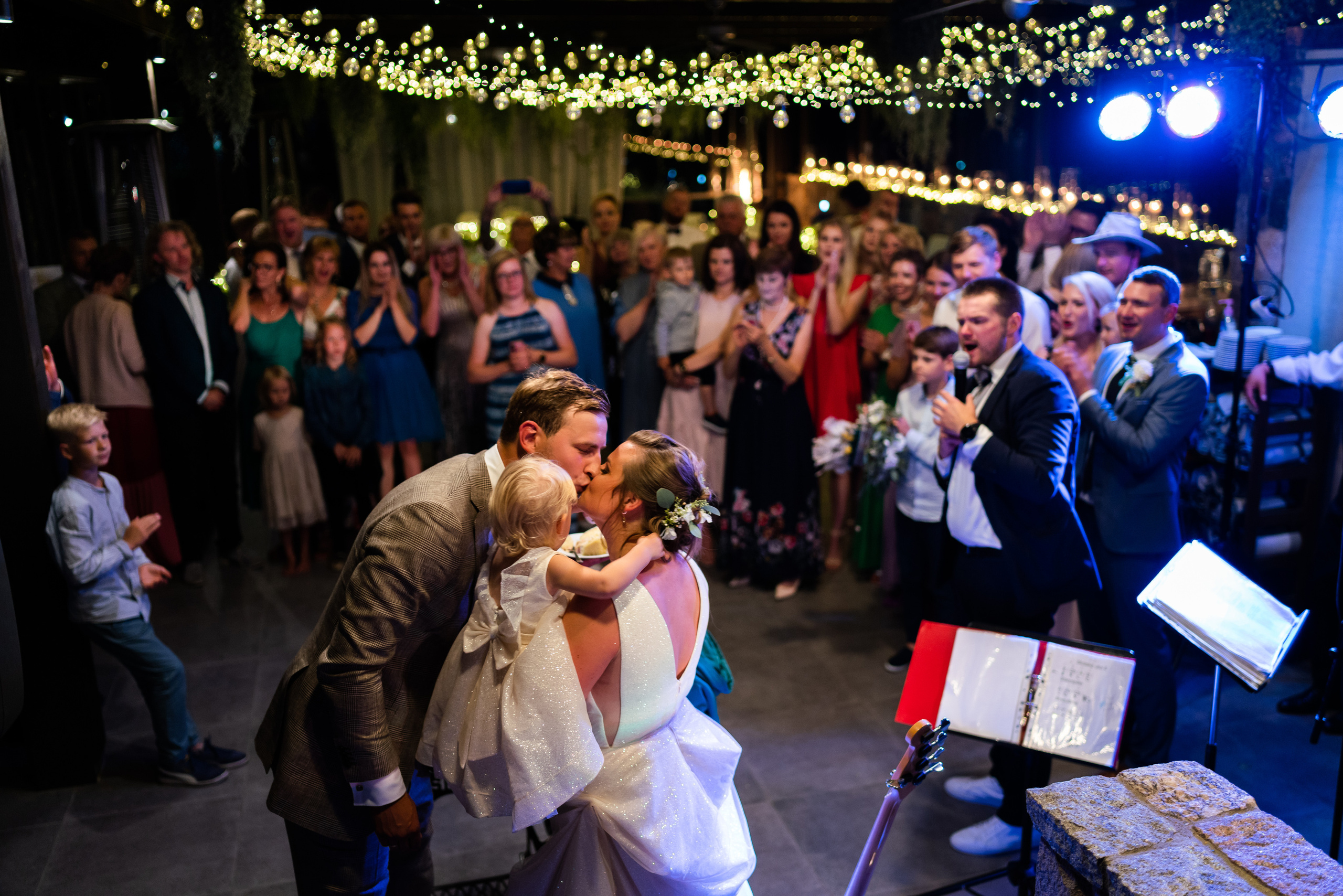 Kāzas viesu namā «Bēršas». ROLFS VENDIŅŠ - KĀZU FOTOGRĀFS | Rīgā un visā Latvijā