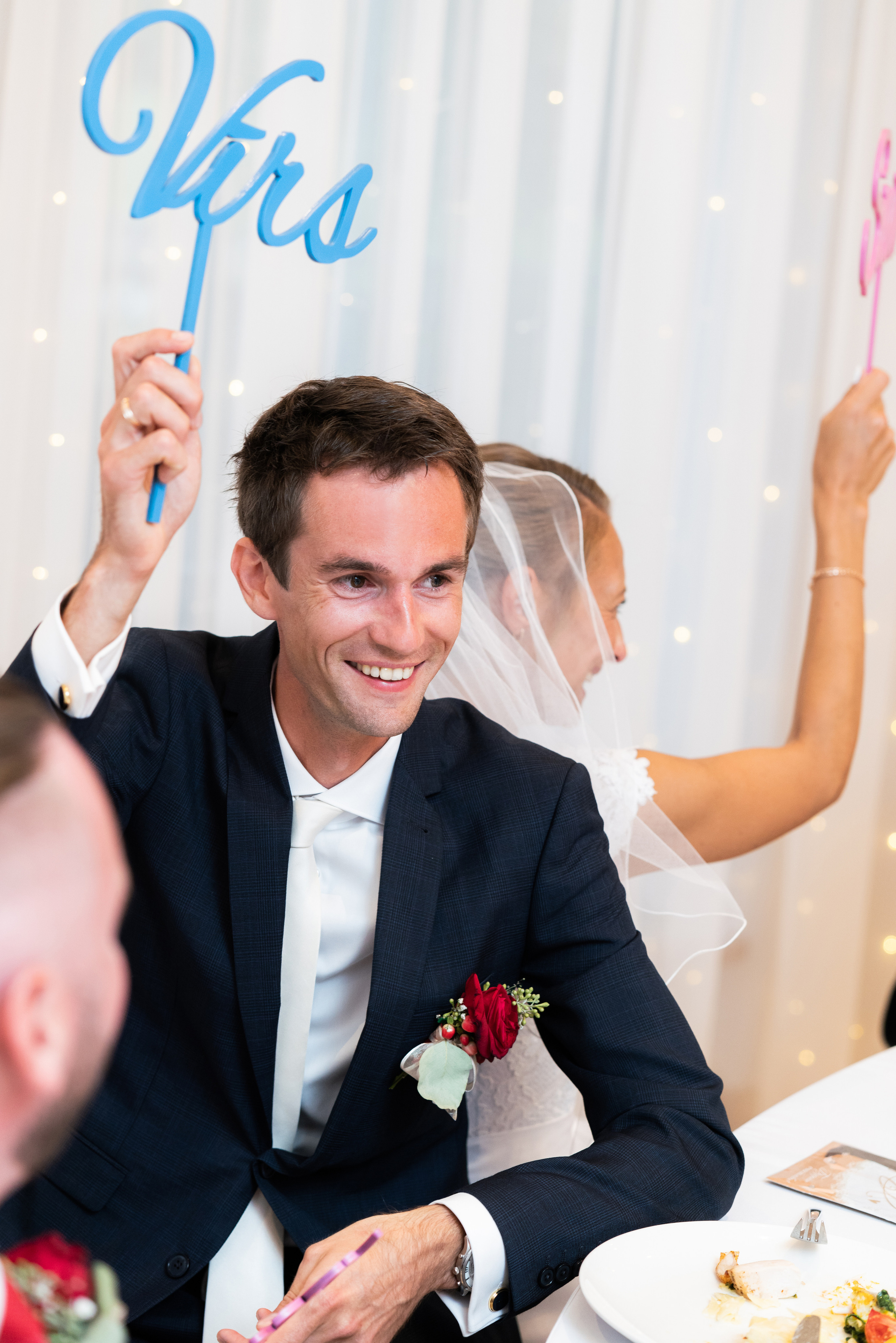 Kāzas viesu namā «Svētku pils». ROLFS VENDIŅŠ - KĀZU FOTOGRĀFS | Rīgā un visā Latvijā