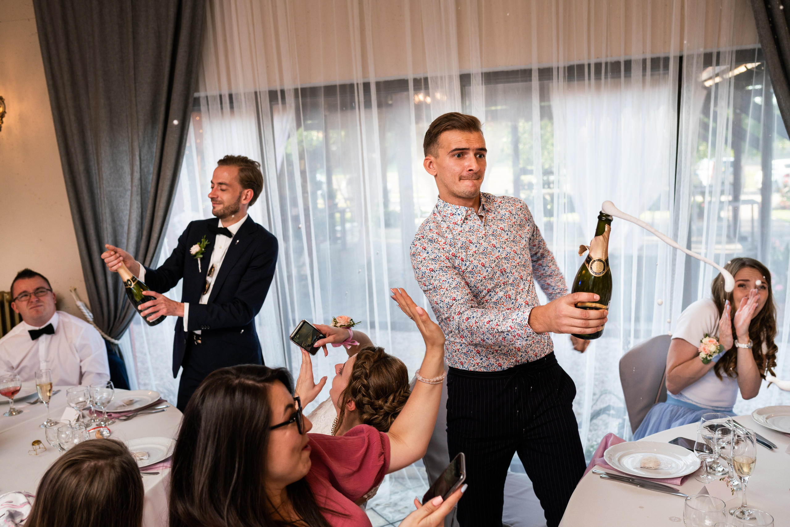 Kāzas viesu namā «Debesu bļoda». ROLFS VENDIŅŠ - KĀZU FOTOGRĀFS | Rīgā un visā Latvijā