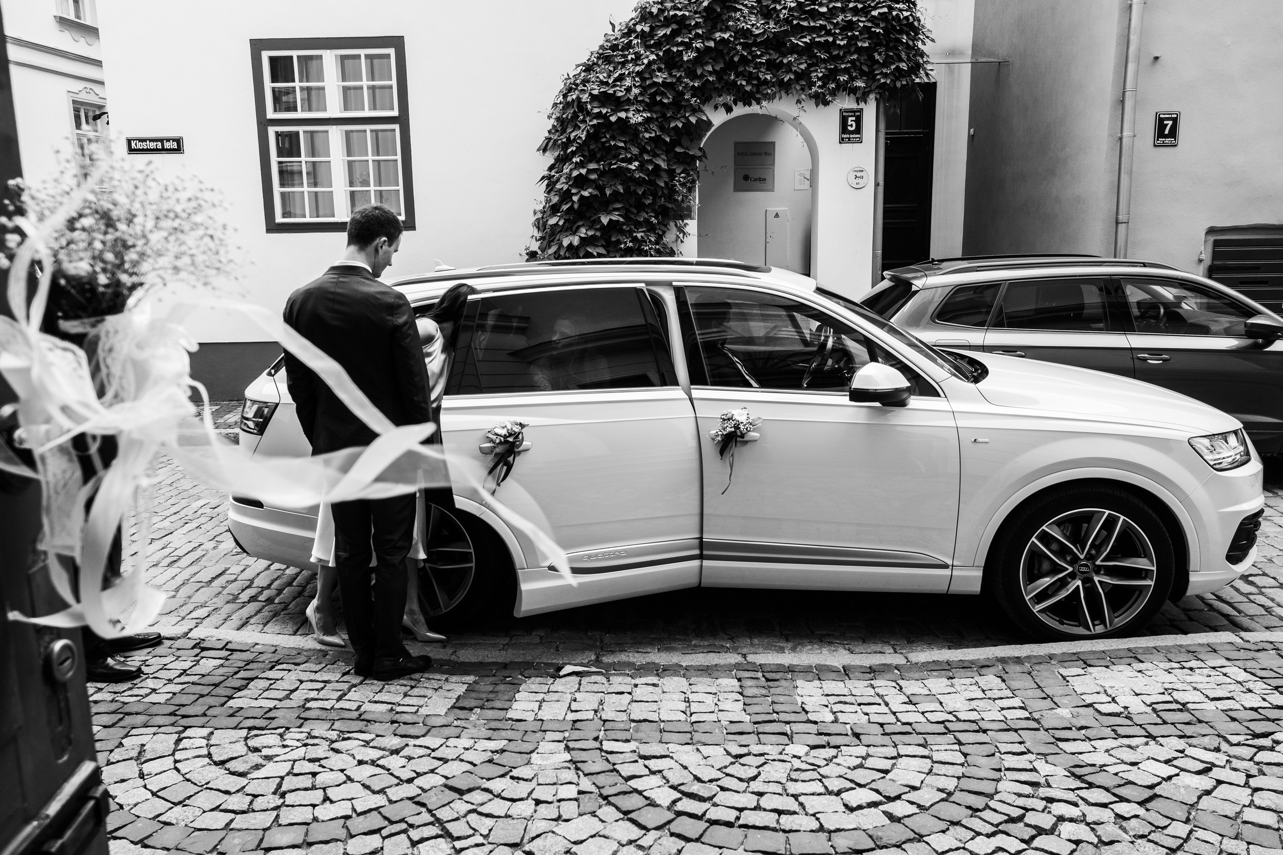 Kāzas Vecrīgā. ROLFS VENDIŅŠ - KĀZU FOTOGRĀFS | Rīgā un visā Latvijā