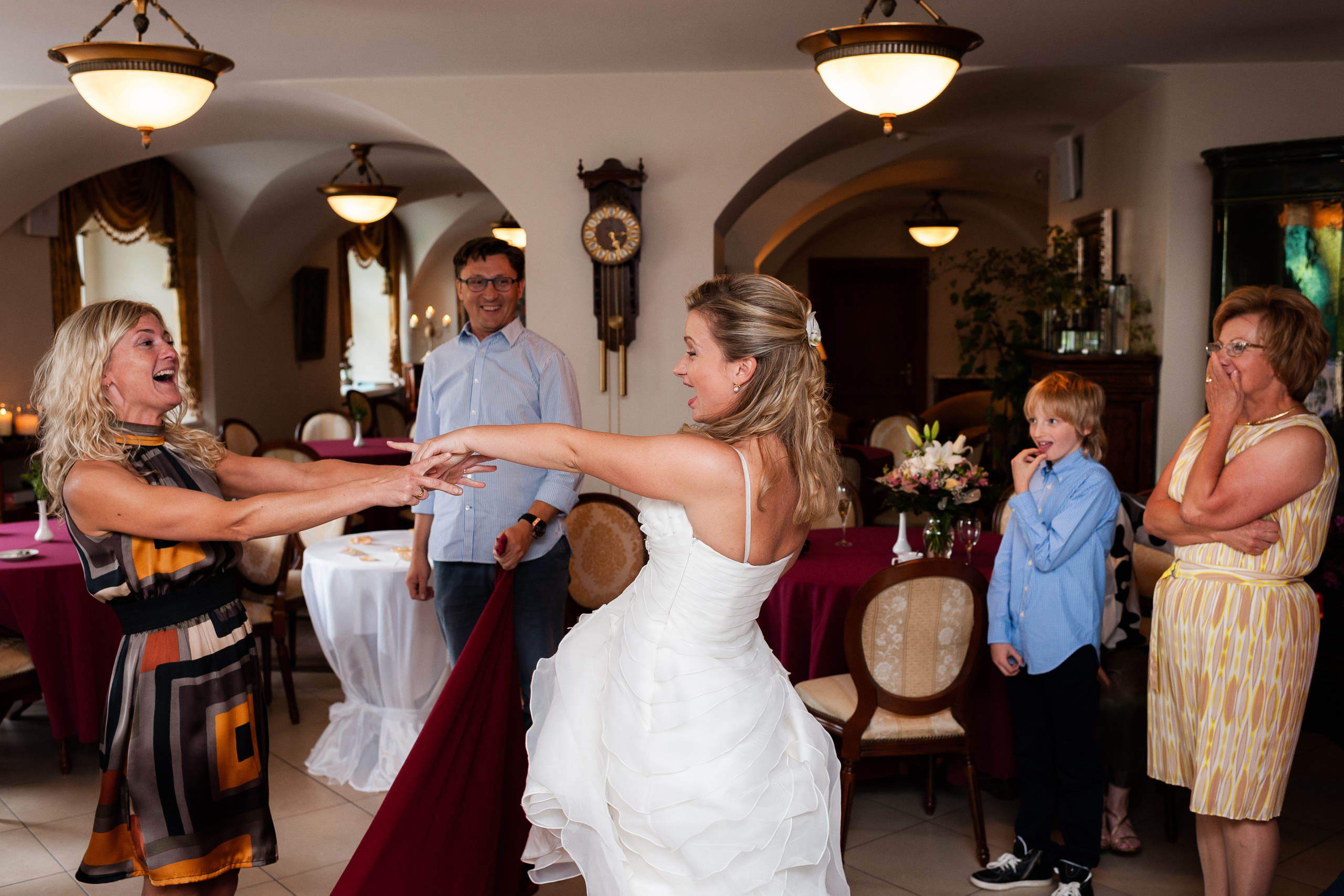 Kāzas Mālpils muižā. ROLFS VENDIŅŠ - KĀZU FOTOGRĀFS | Rīgā un visā Latvijā