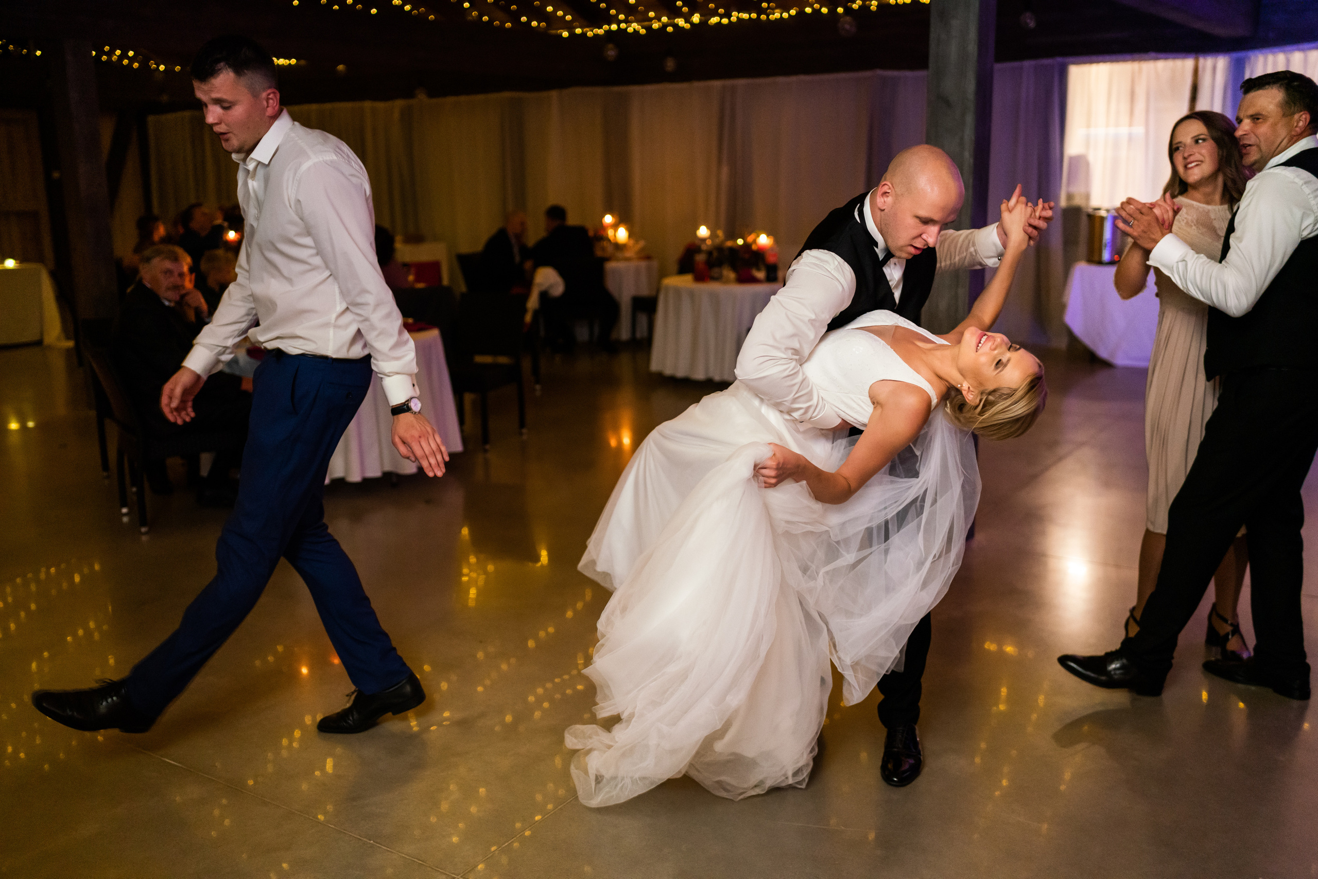 Kāzas Siguldā. ROLFS VENDIŅŠ - KĀZU FOTOGRĀFS | Rīgā un visā Latvijā