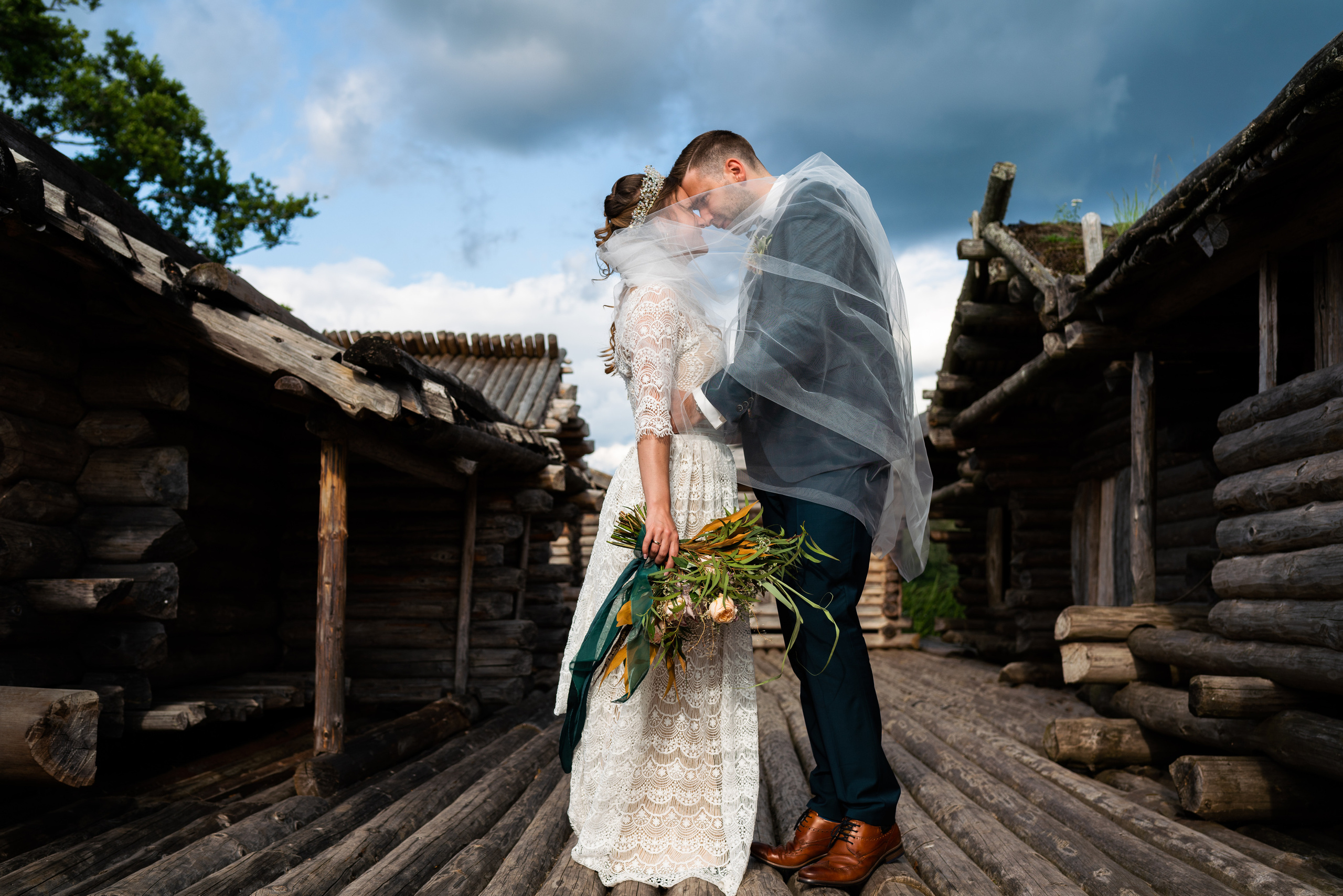 Kāzas Springšļu dzirnavās. ROLFS VENDIŅŠ - KĀZU FOTOGRĀFS | Rīgā un visā Latvijā