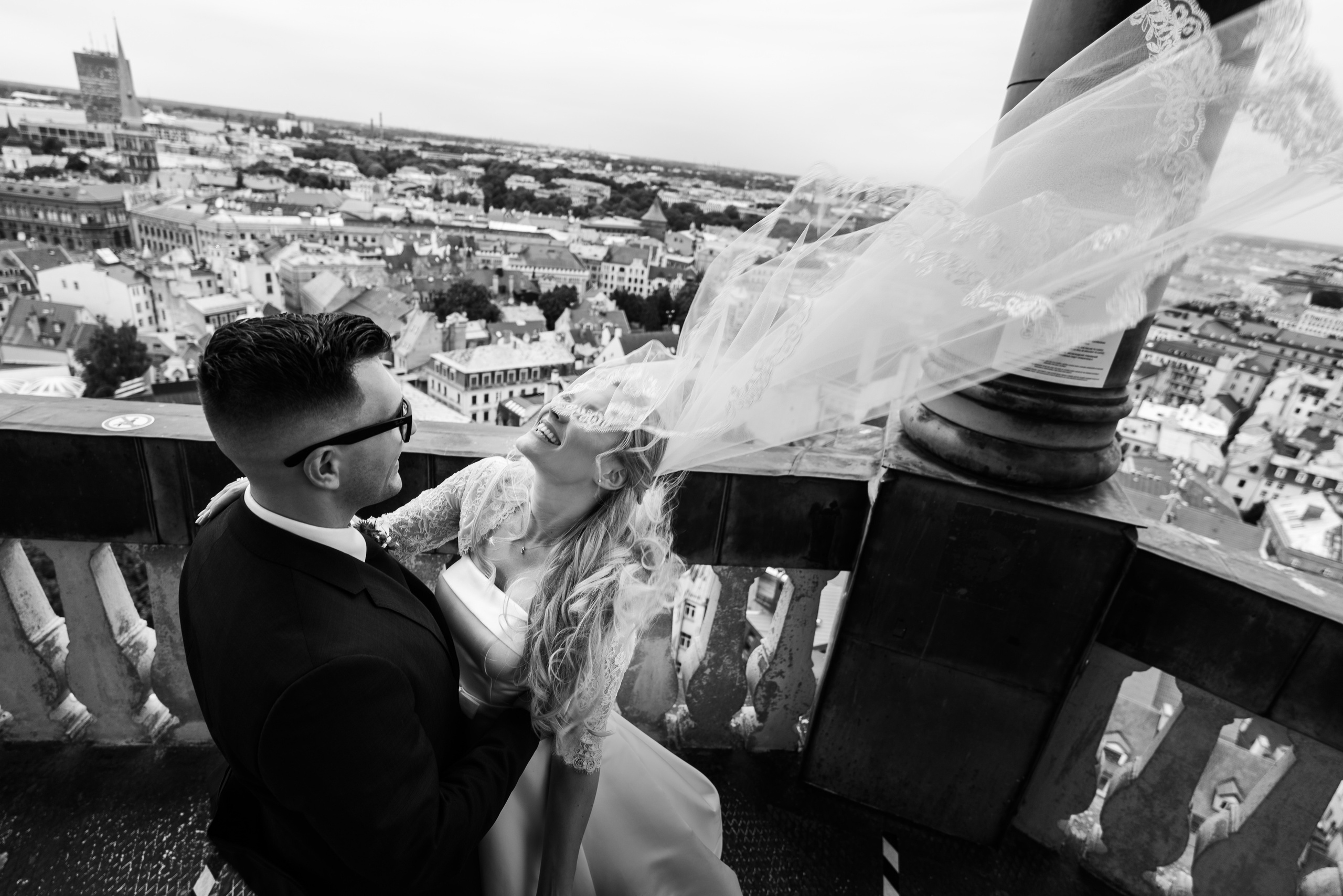 Kāzas Vecrīgā. ROLFS VENDIŅŠ - KĀZU FOTOGRĀFS | Rīgā un visā Latvijā