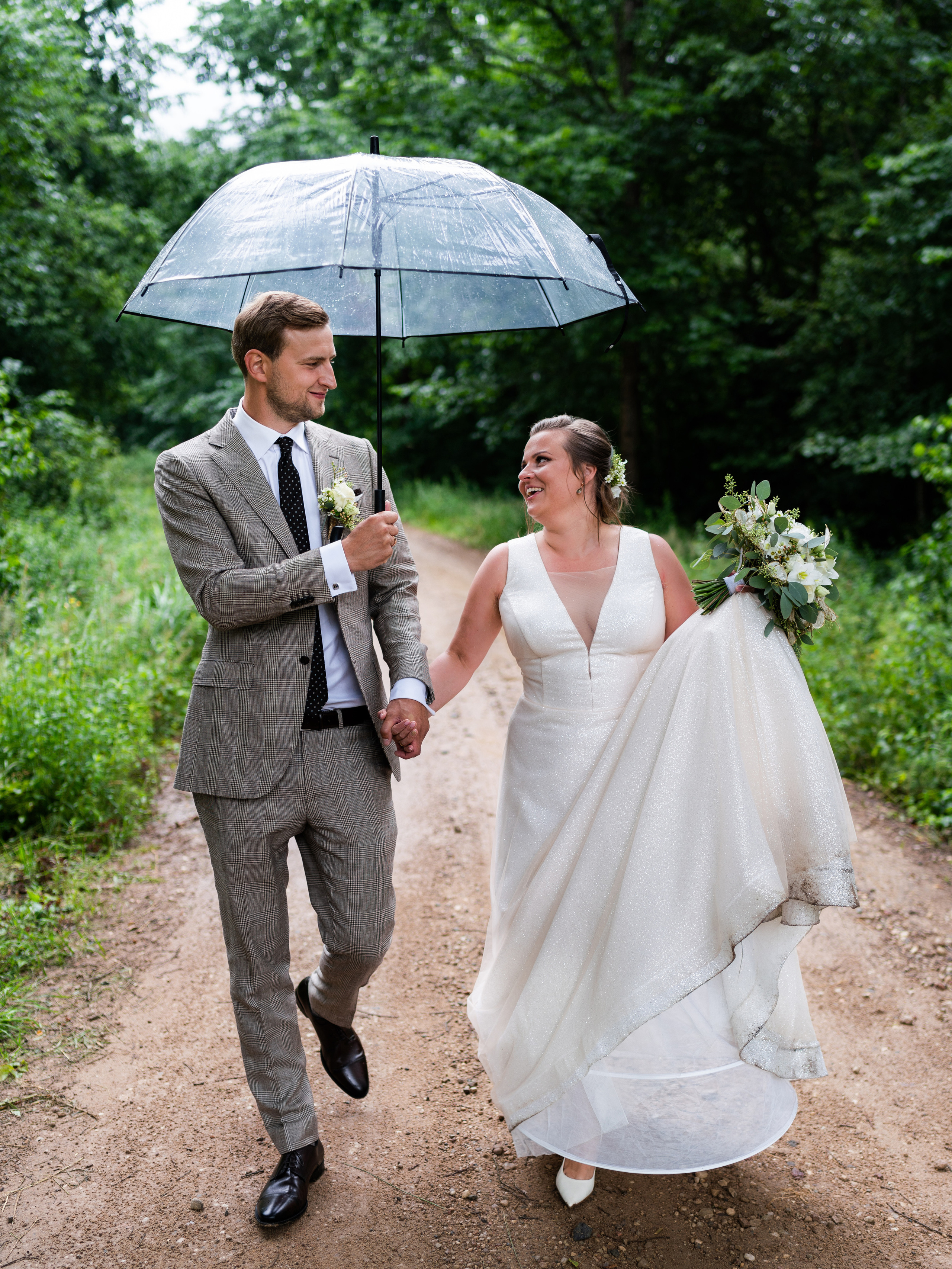 Kāzas viesu namā «Bēršas». ROLFS VENDIŅŠ - KĀZU FOTOGRĀFS | Rīgā un visā Latvijā