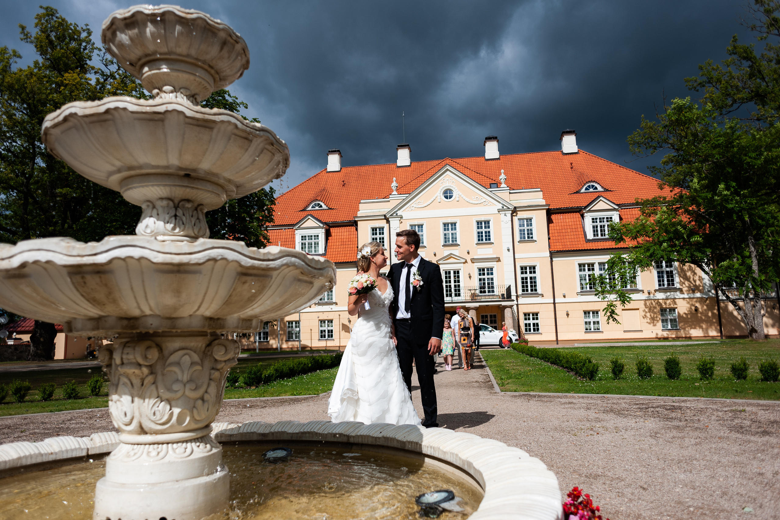 Kāzas Mālpils muižā. ROLFS VENDIŅŠ - KĀZU FOTOGRĀFS | Rīgā un visā Latvijā