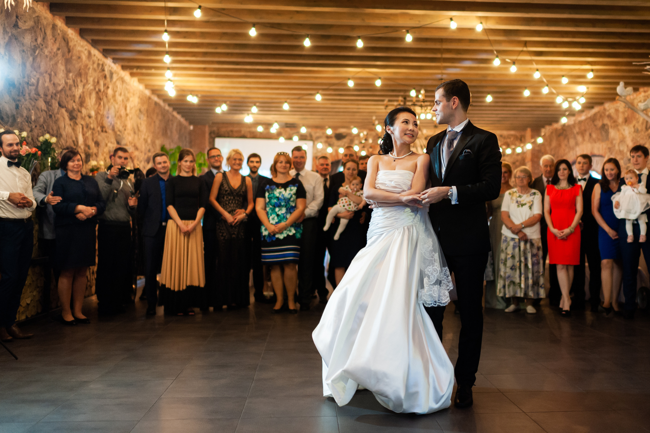 Kāzas viesu namā «Brūtes». ROLFS VENDIŅŠ - KĀZU FOTOGRĀFS | Rīgā un visā Latvijā