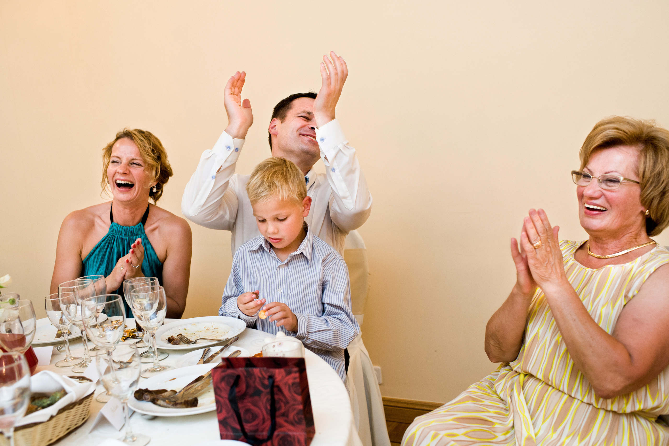 Kāzas Mālpils muižā. ROLFS VENDIŅŠ - KĀZU FOTOGRĀFS | Rīgā un visā Latvijā