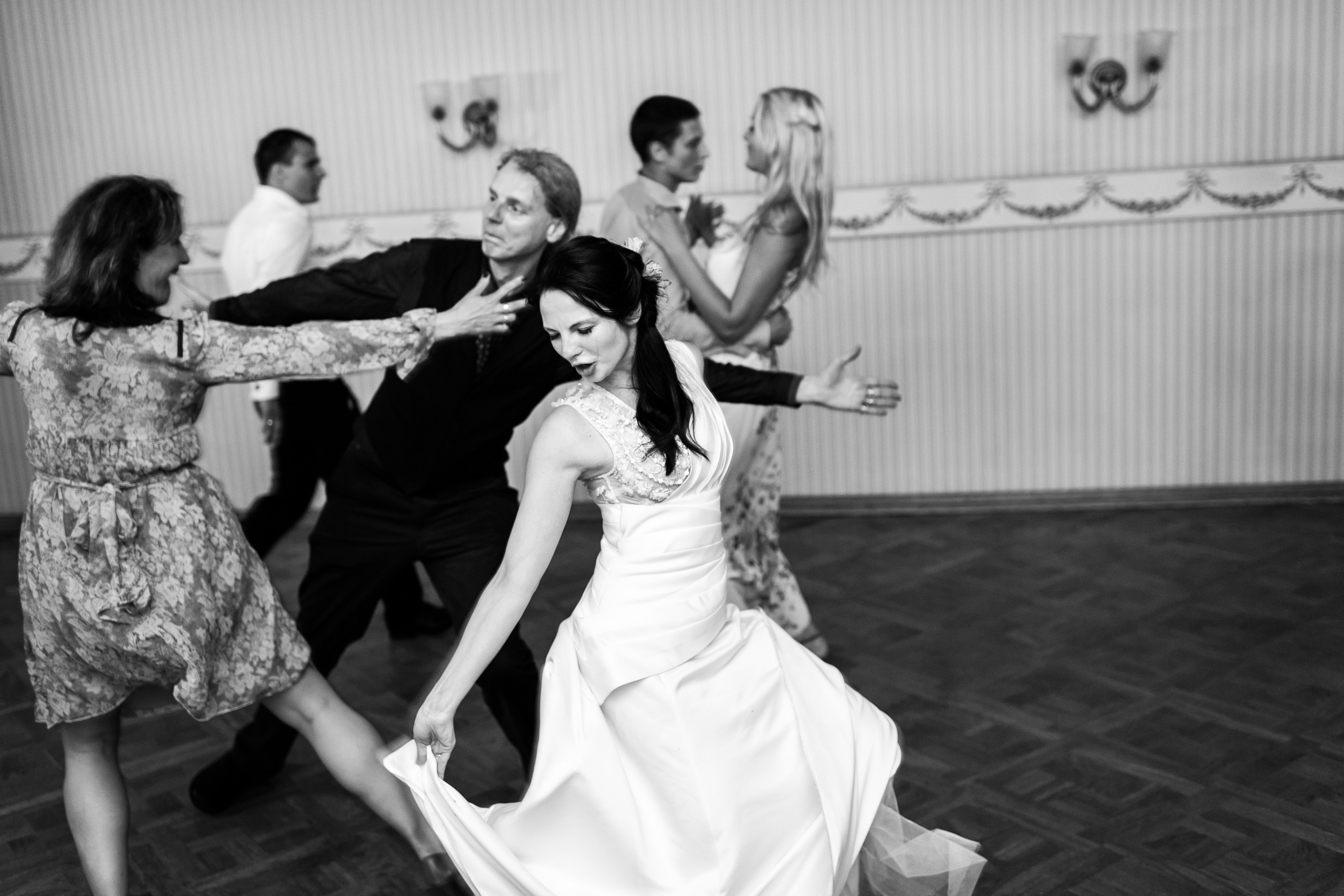 Kāzas Dikļu pilī. ROLFS VENDIŅŠ - KĀZU FOTOGRĀFS | Rīgā un visā Latvijā