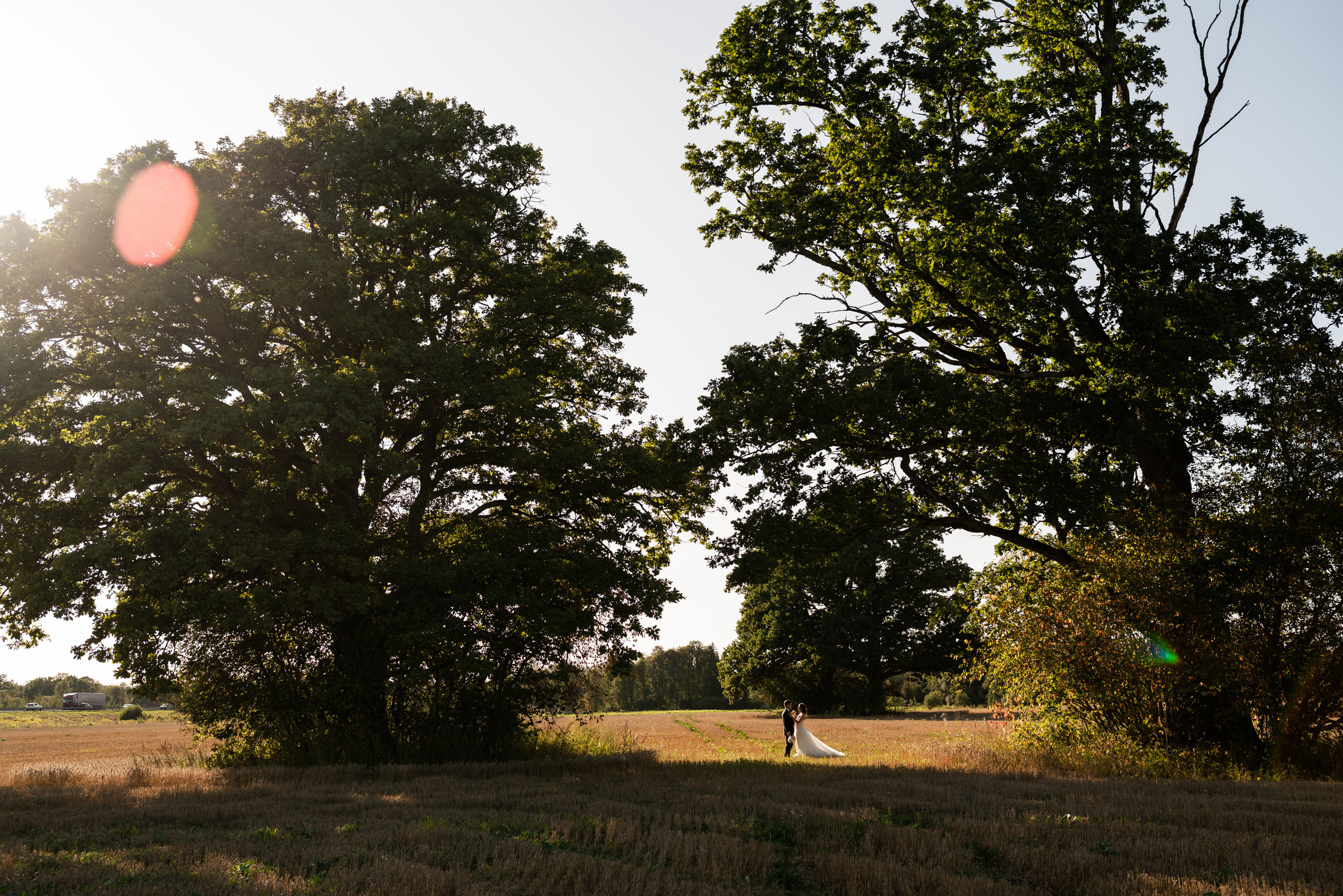 Kāzas viesu namā «Debesu bļoda». ROLFS VENDIŅŠ - KĀZU FOTOGRĀFS | Rīgā un visā Latvijā