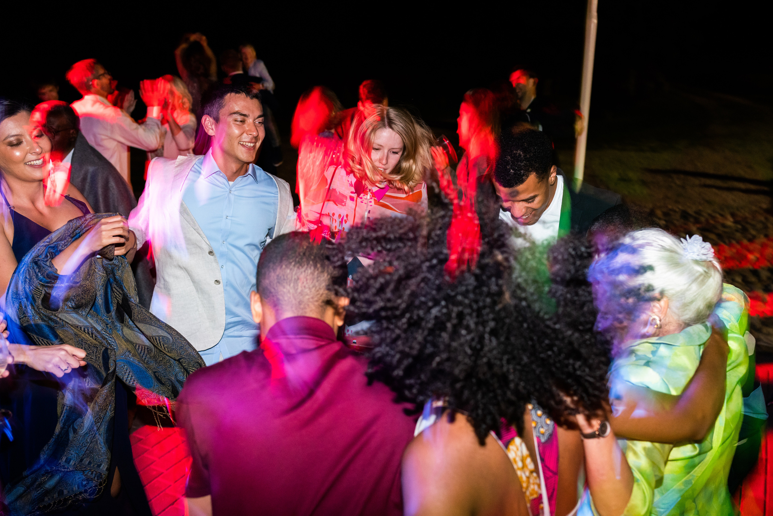 Kāzas viesu namā «Rezidence Kurzeme». ROLFS VENDIŅŠ - KĀZU FOTOGRĀFS | Rīgā un visā Latvijā