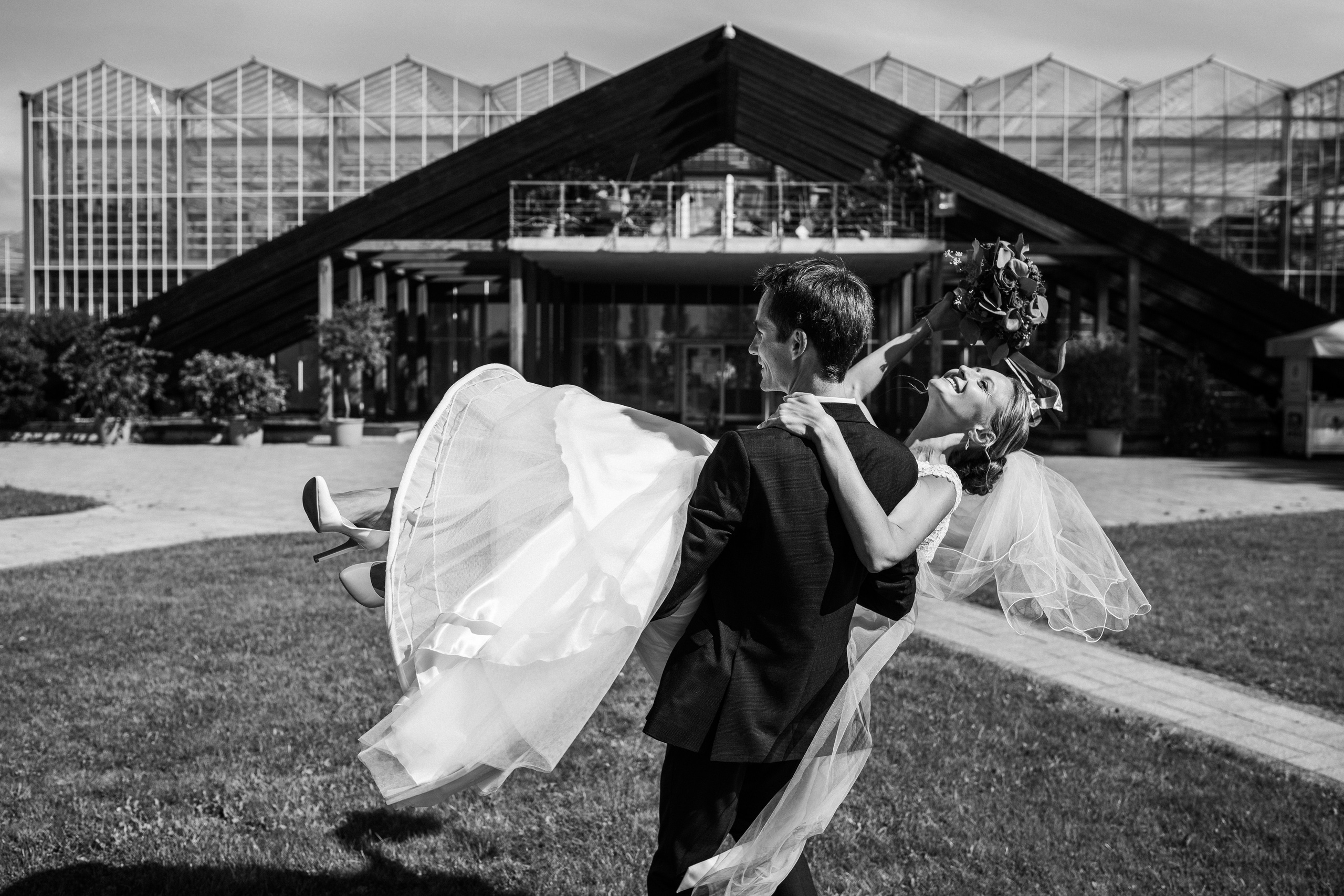 Kāzas viesu namā «Svētku pils». ROLFS VENDIŅŠ - KĀZU FOTOGRĀFS | Rīgā un visā Latvijā